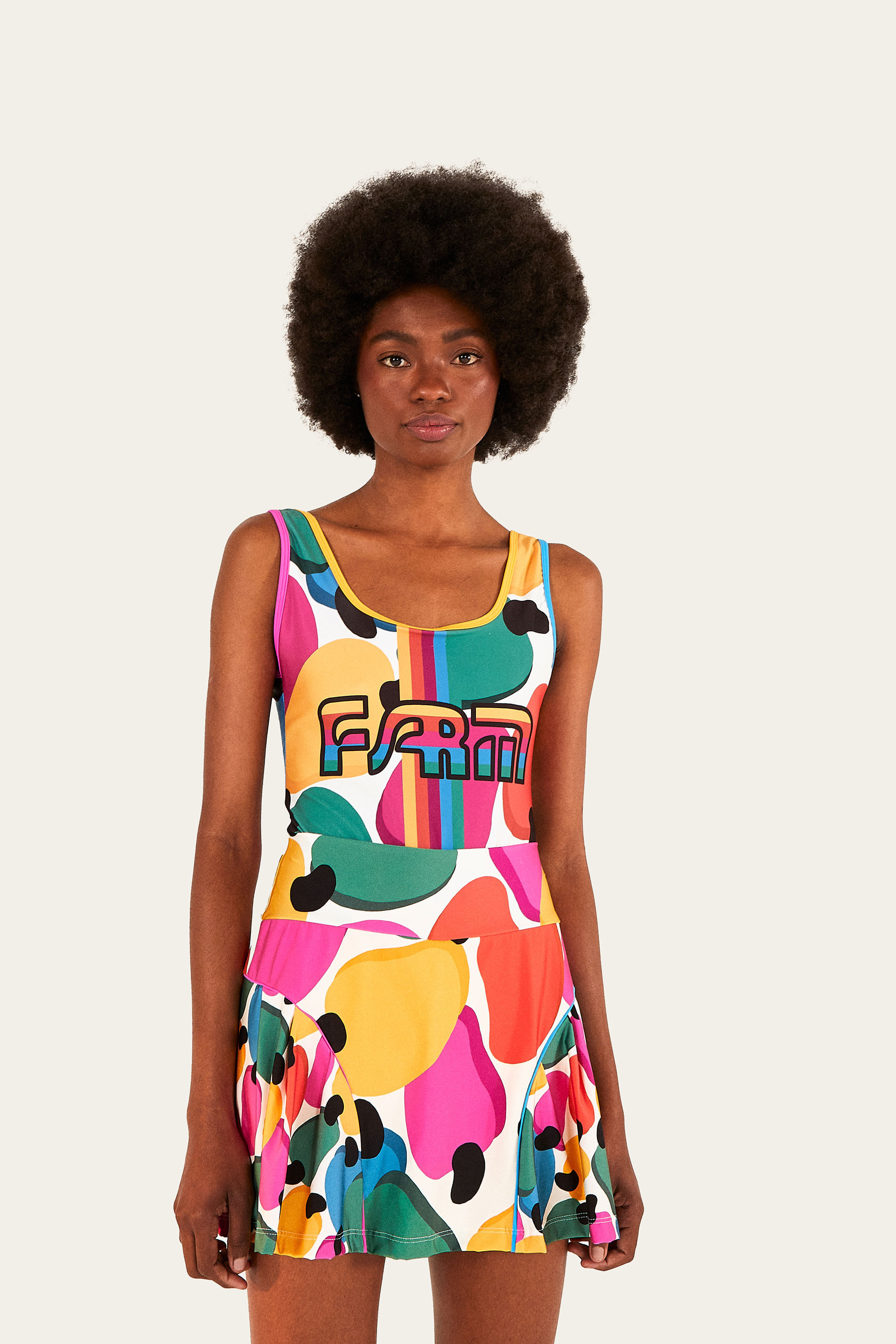 Short Saia Estampado Confete De Caju