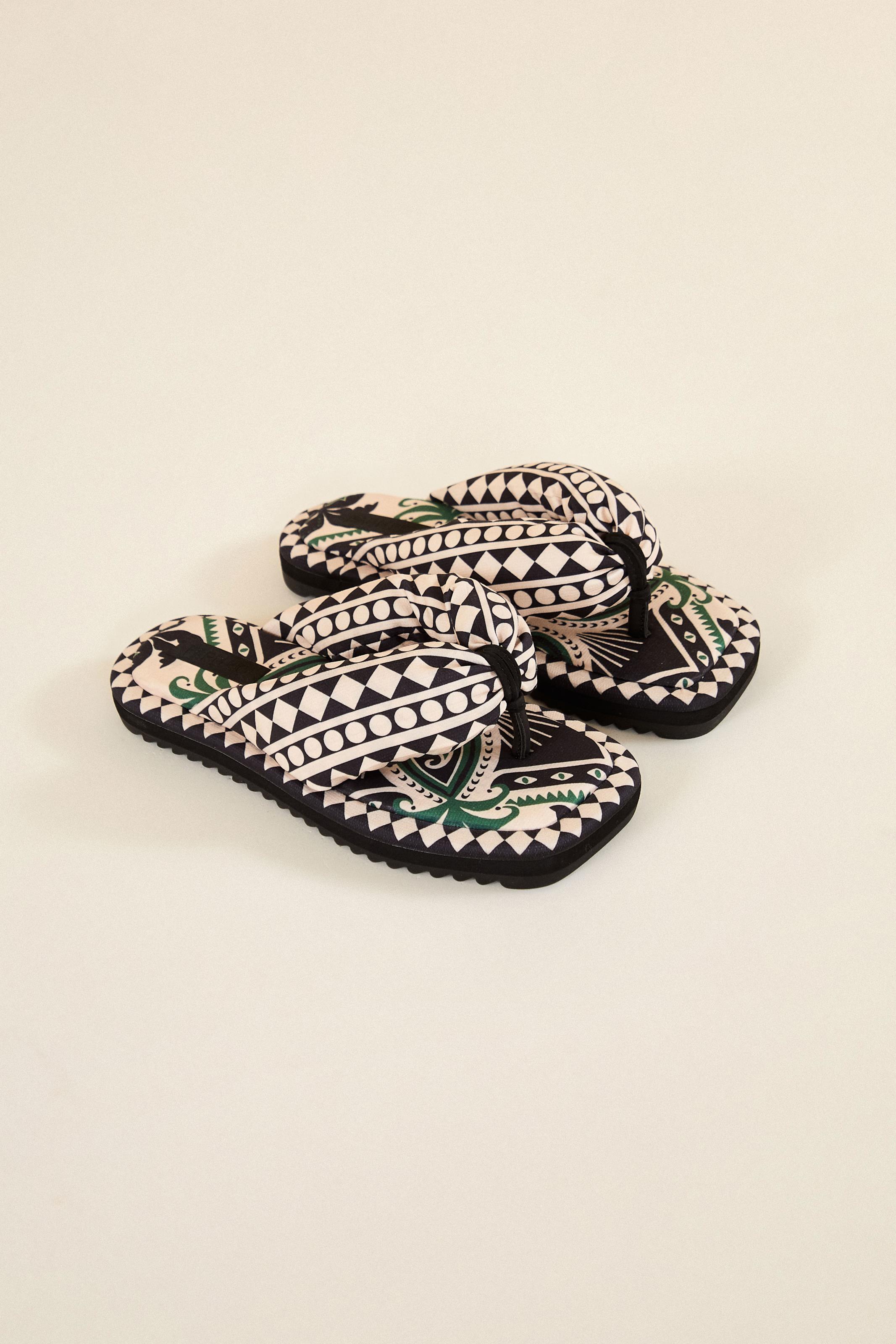 Puff Sandal Flatform