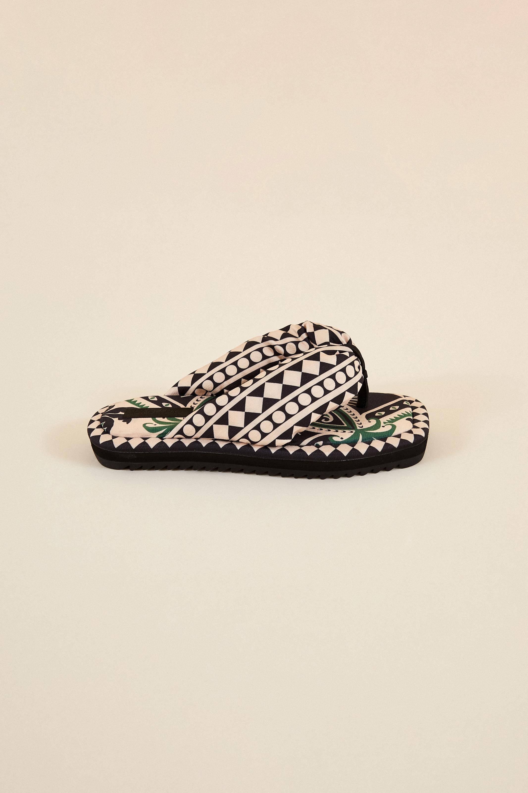 Puff Sandal Flatform