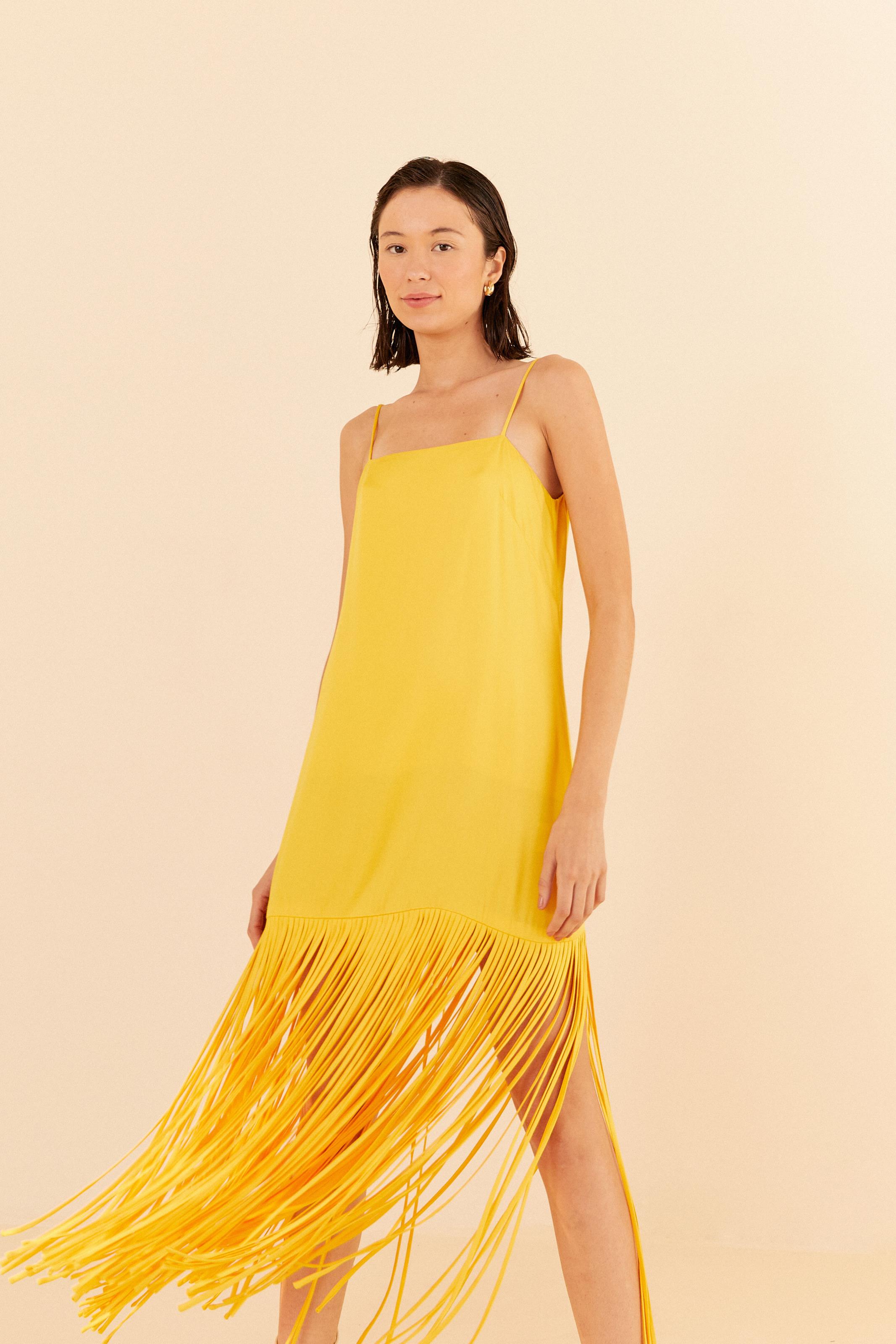 Vestido Cetim Franjas