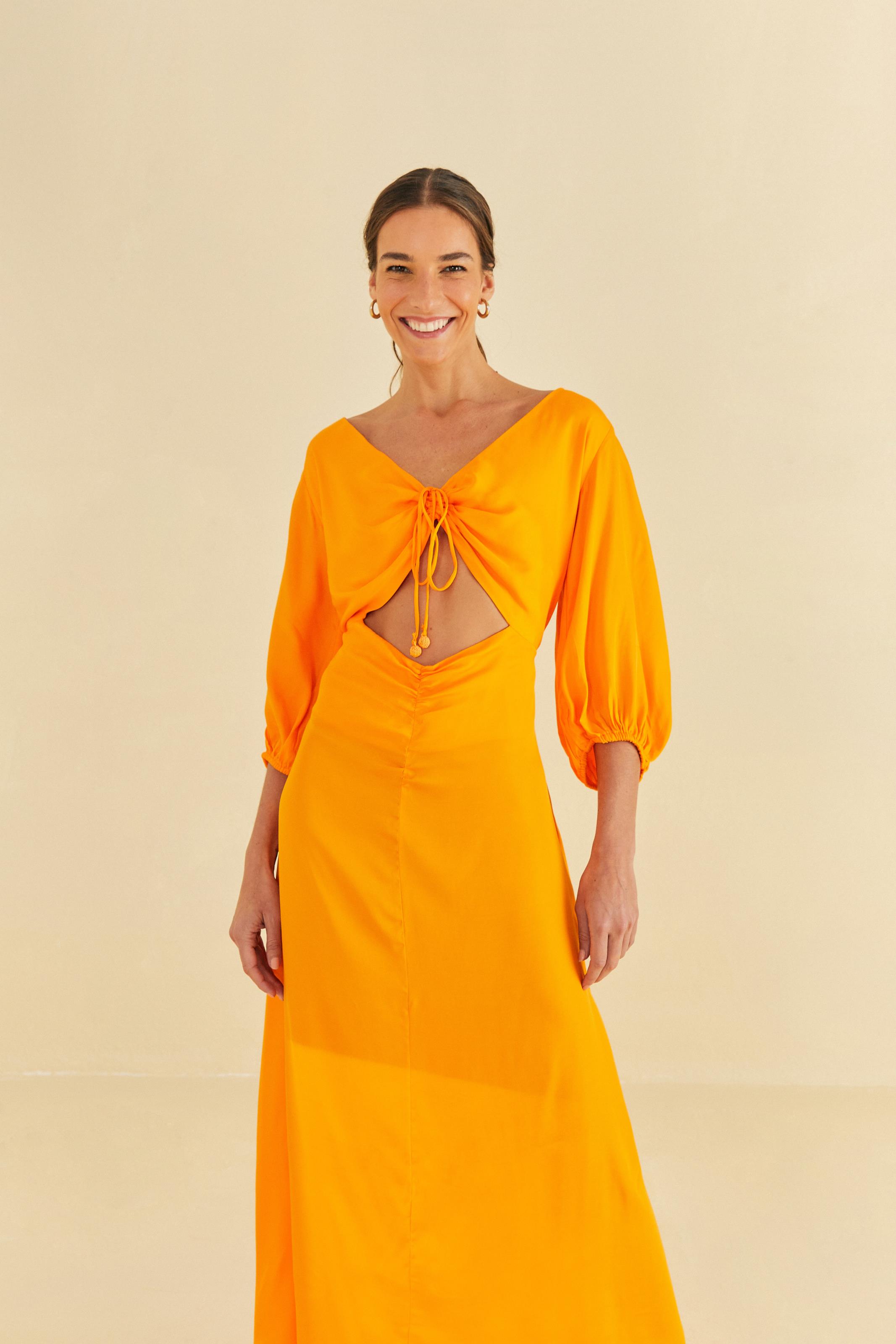 Vestido Cetim Franzido Decote