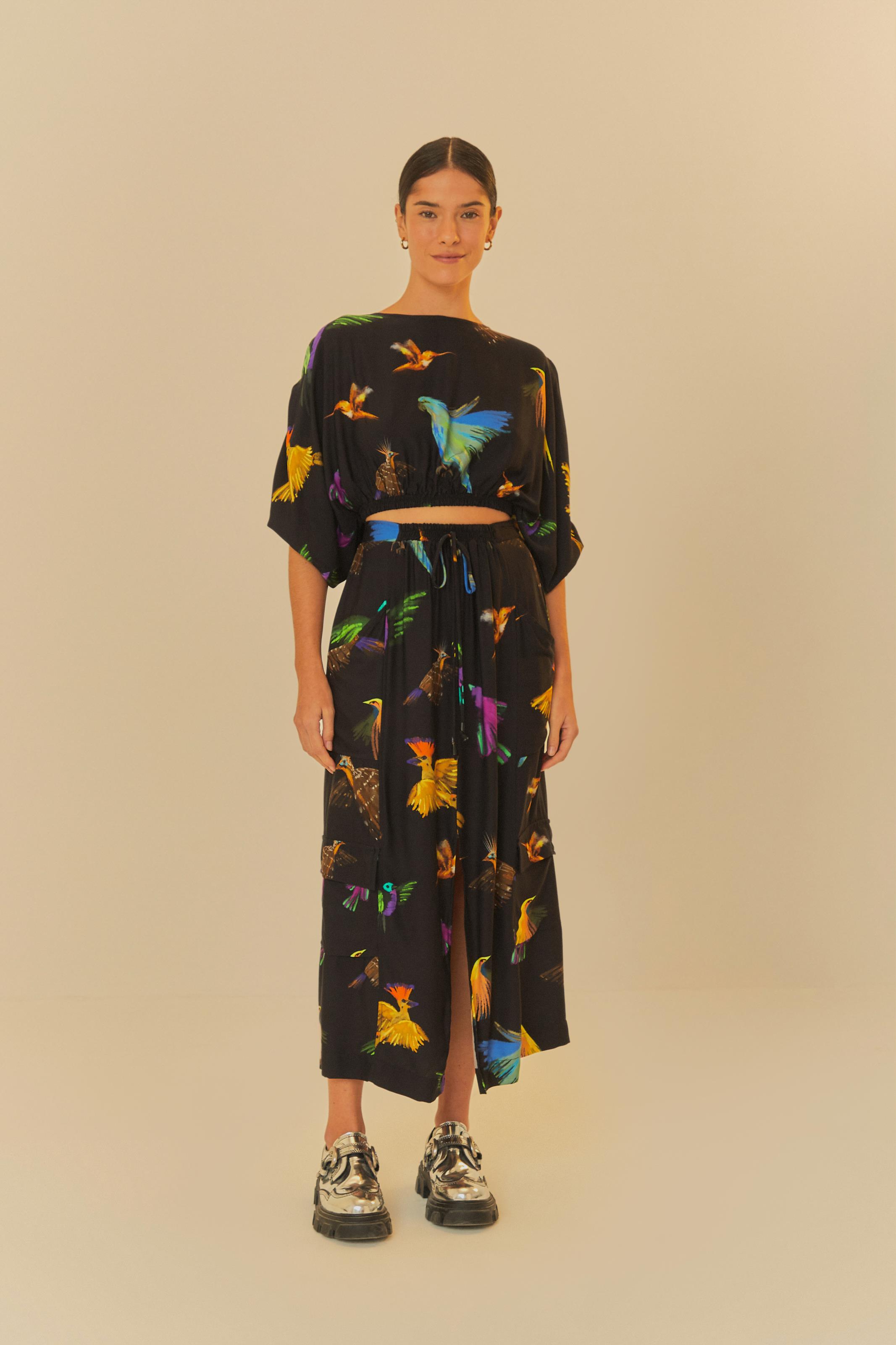 Blusa Cropped Estampada Passaros Amazônia