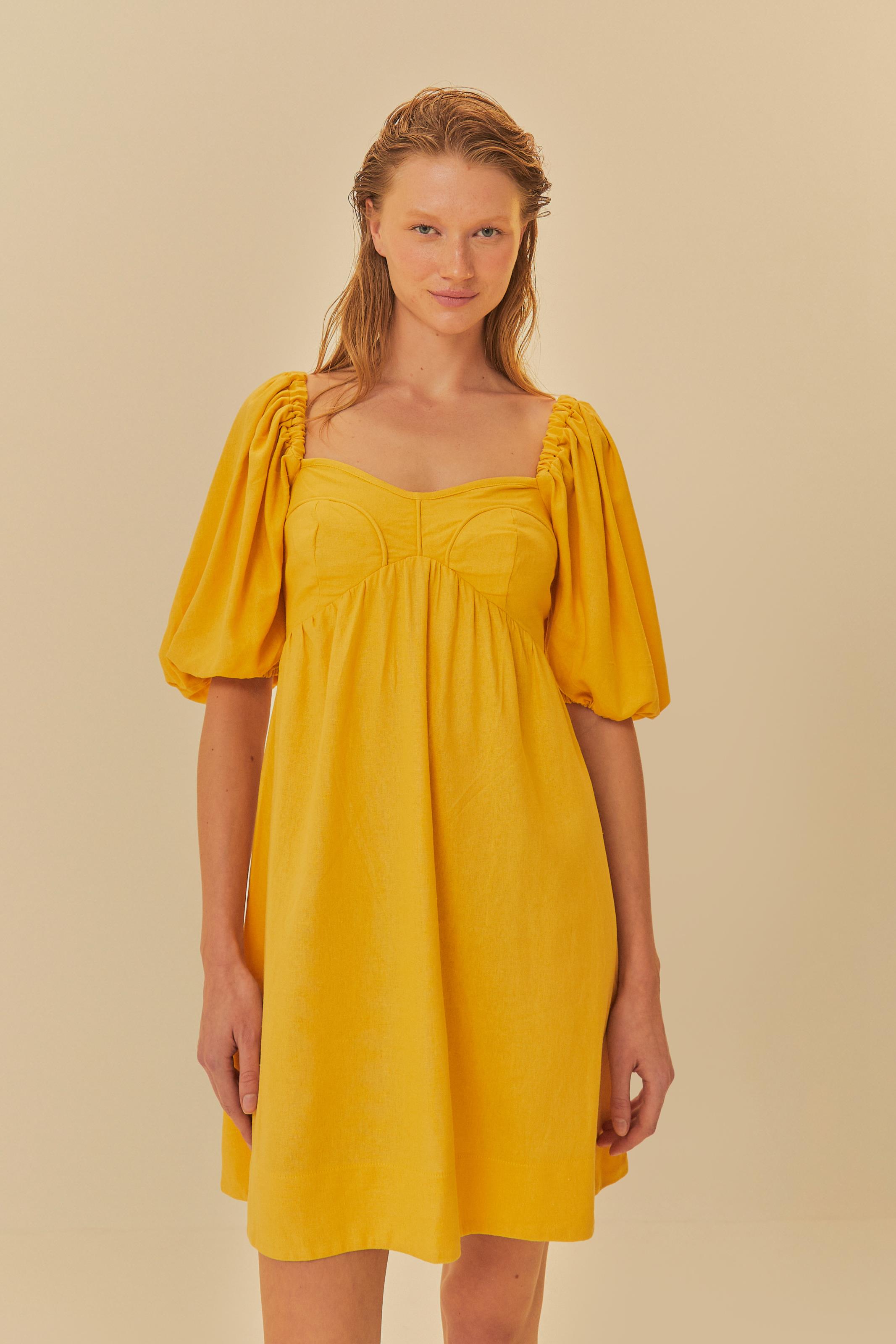 Vestido Curto Mangas Bufantes