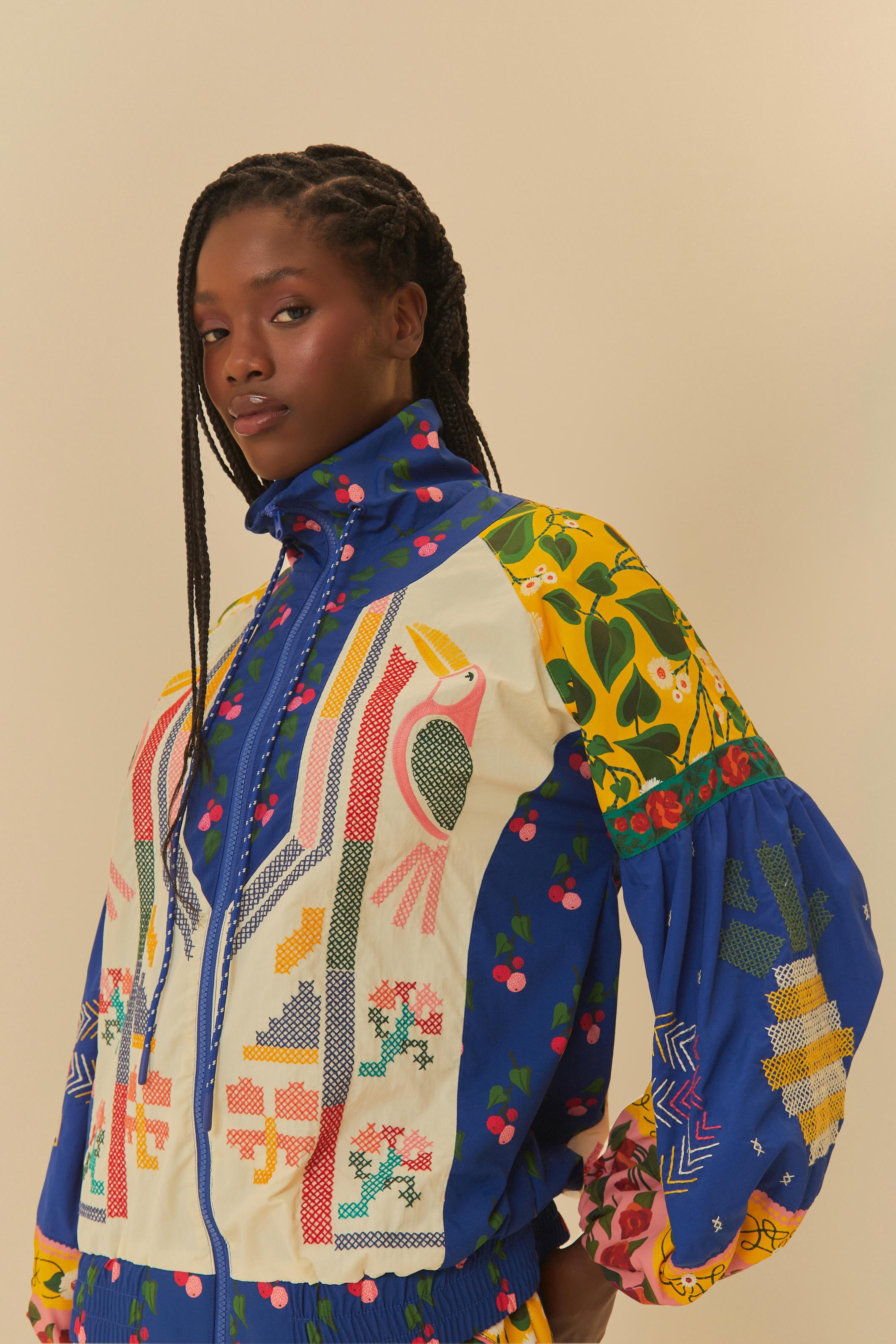 Windbreaker Ponto Cruz Estampado Luiza