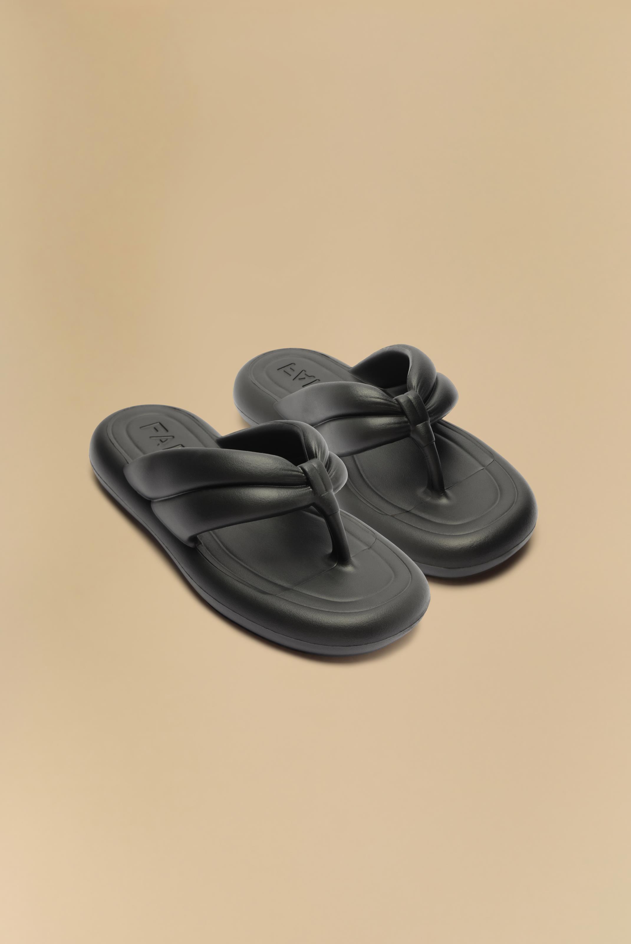 Chinelo Katita