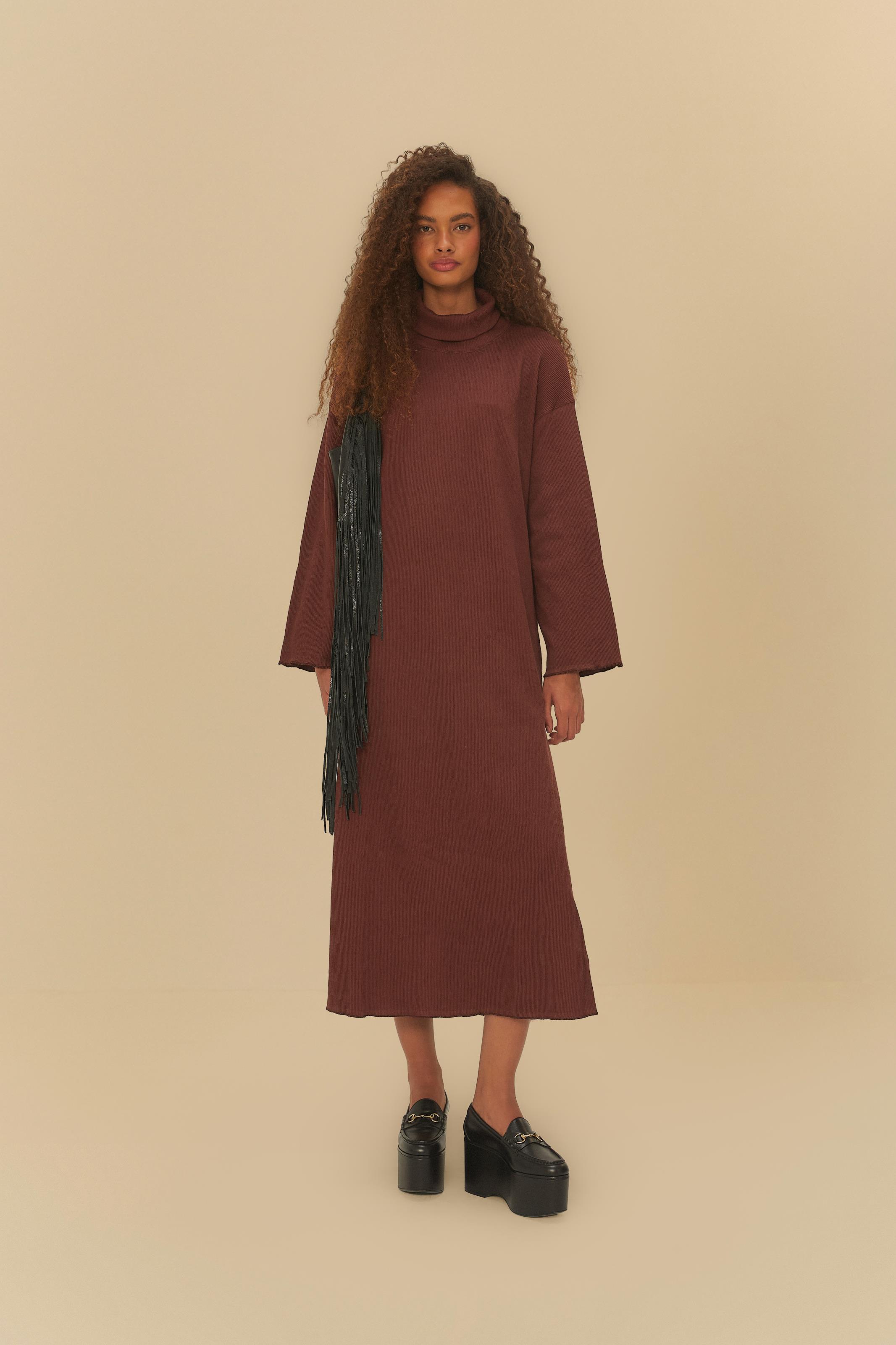 Vestido Gola Alta Textura