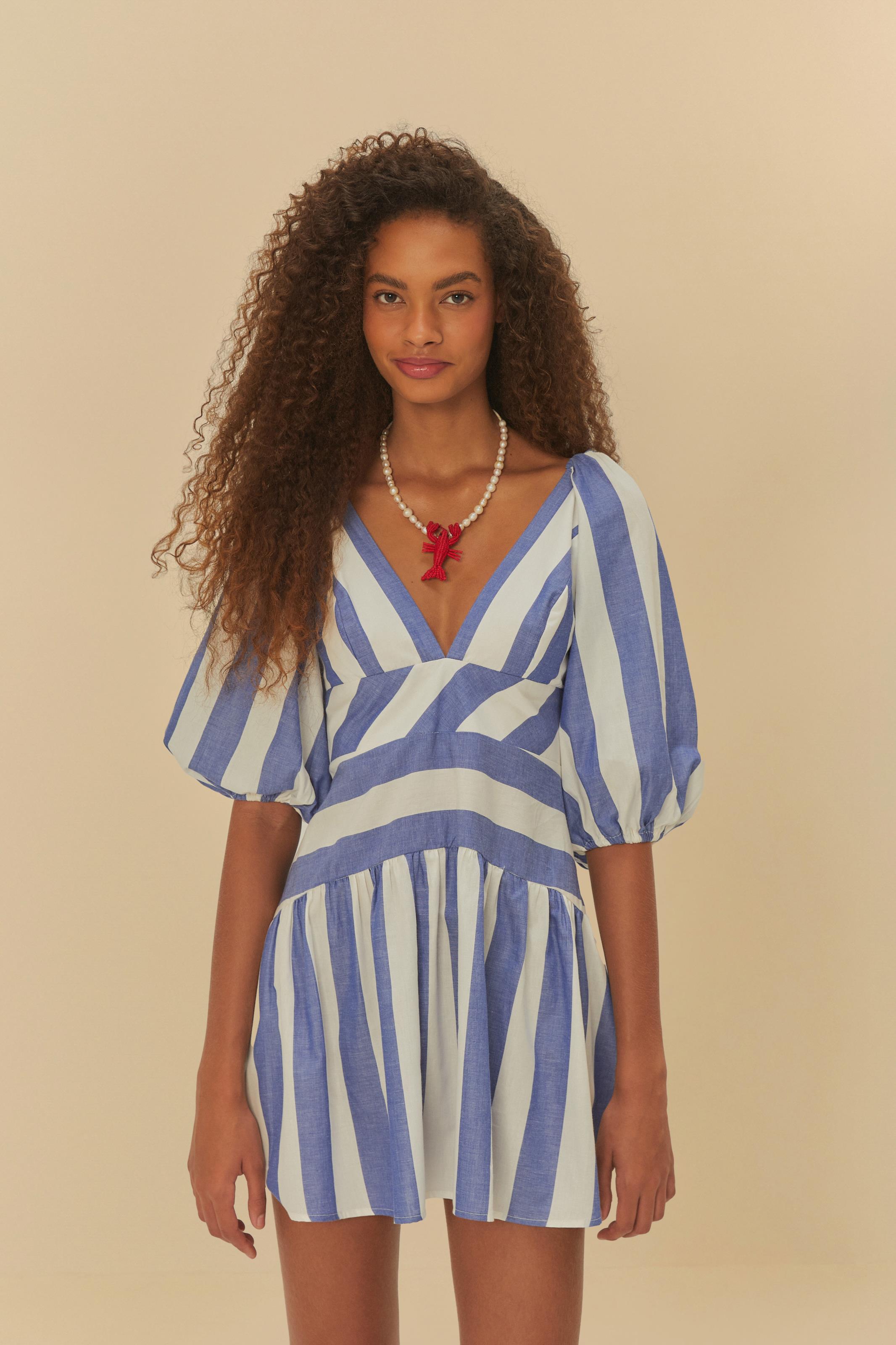 Vestido Curto Mangas Estampado Mistura De Listra