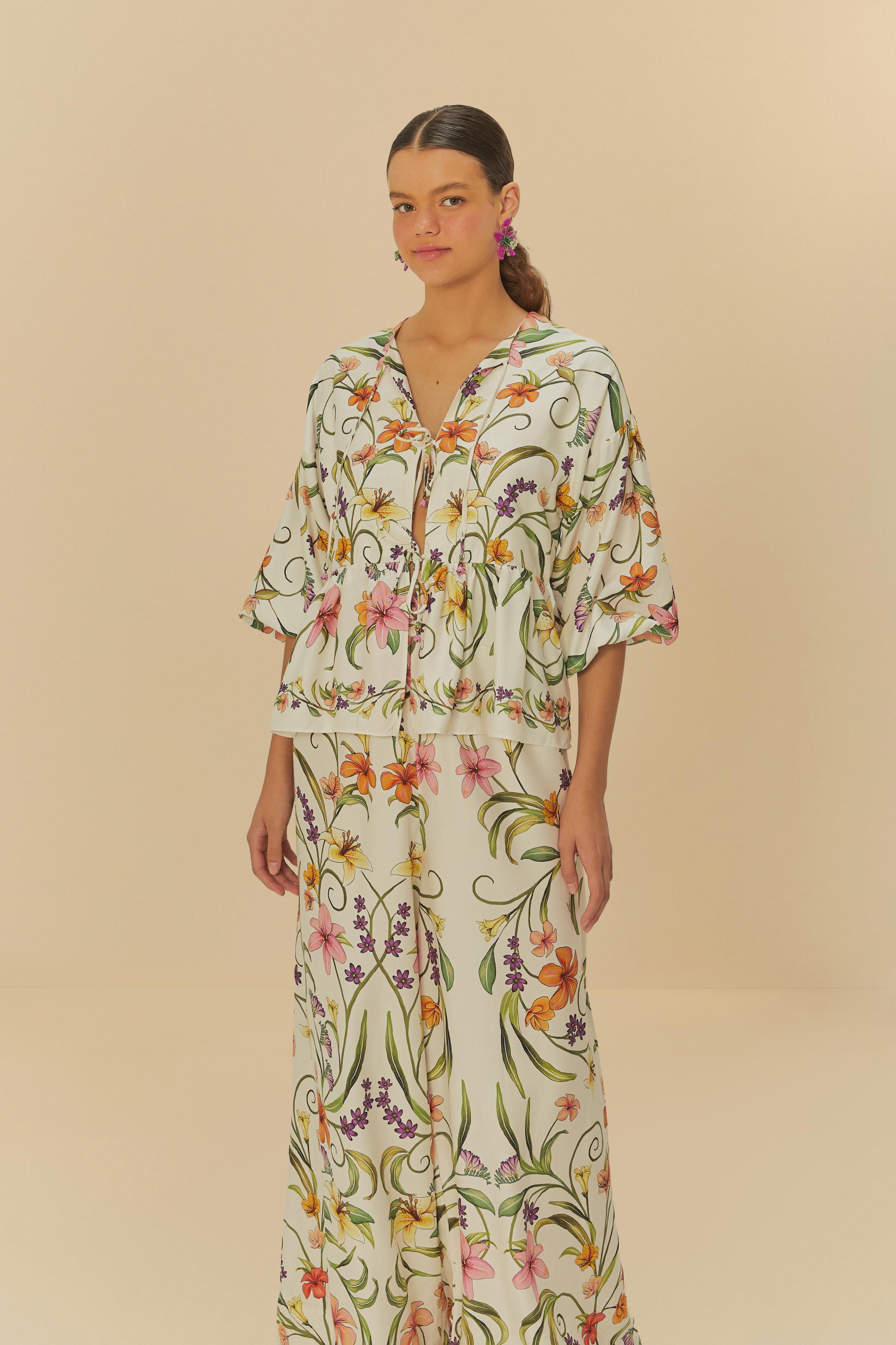 Calça Estampada Vestida De Flor