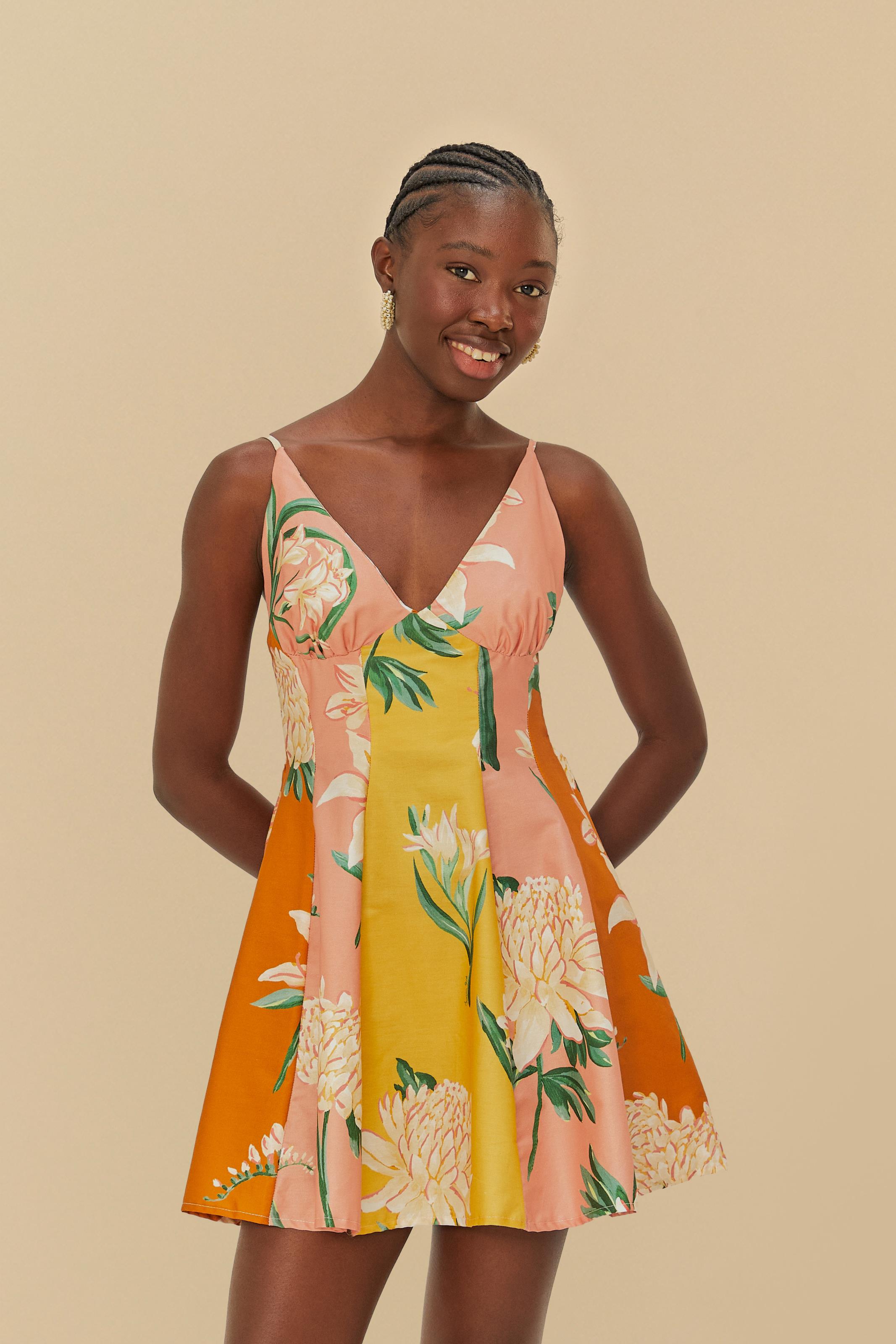 Vestido Curto Estampado Floral Alice
