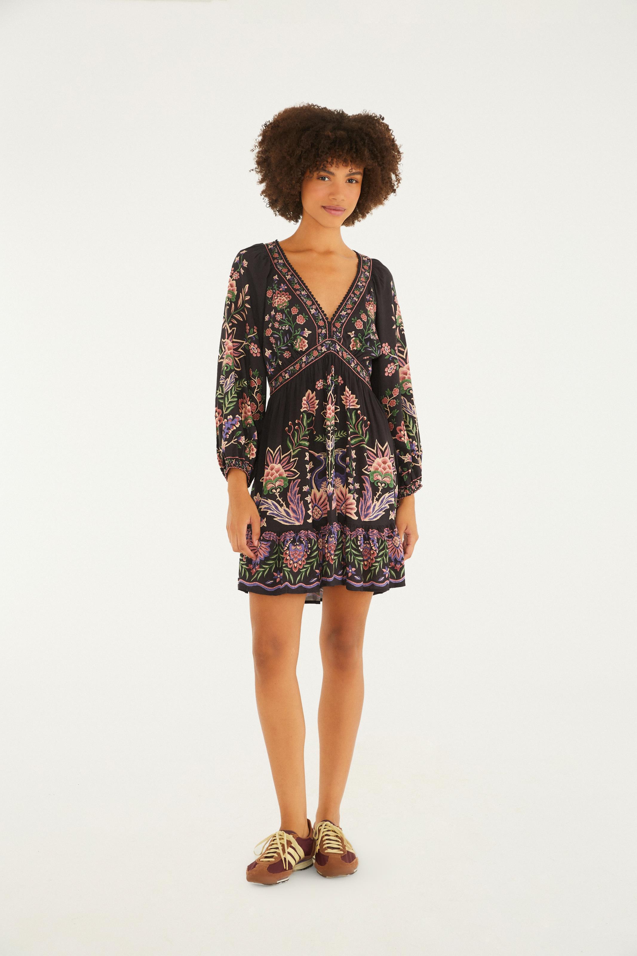 Vestido Curto Estampado Jardim Maravilhoso