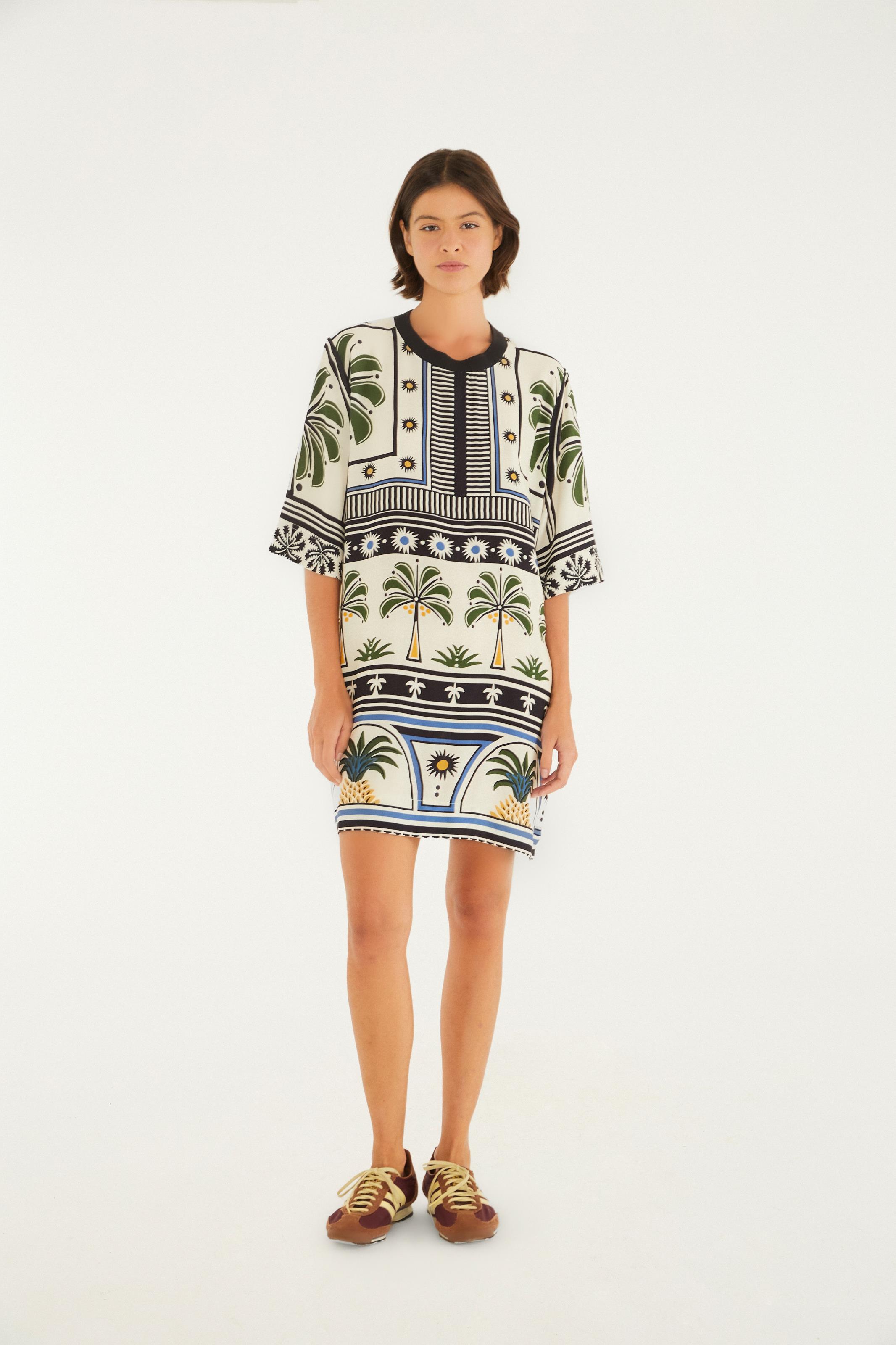 Vestido T-Shirt Estampado Jardim Tropical