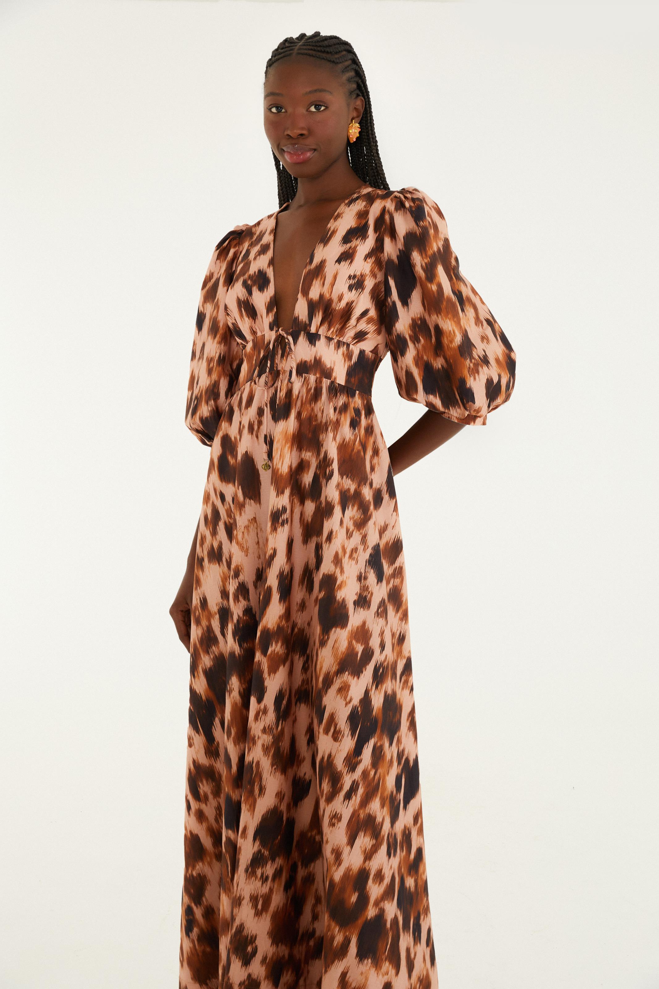 Vestido Longo Manga Estampado Risquinho De Onça