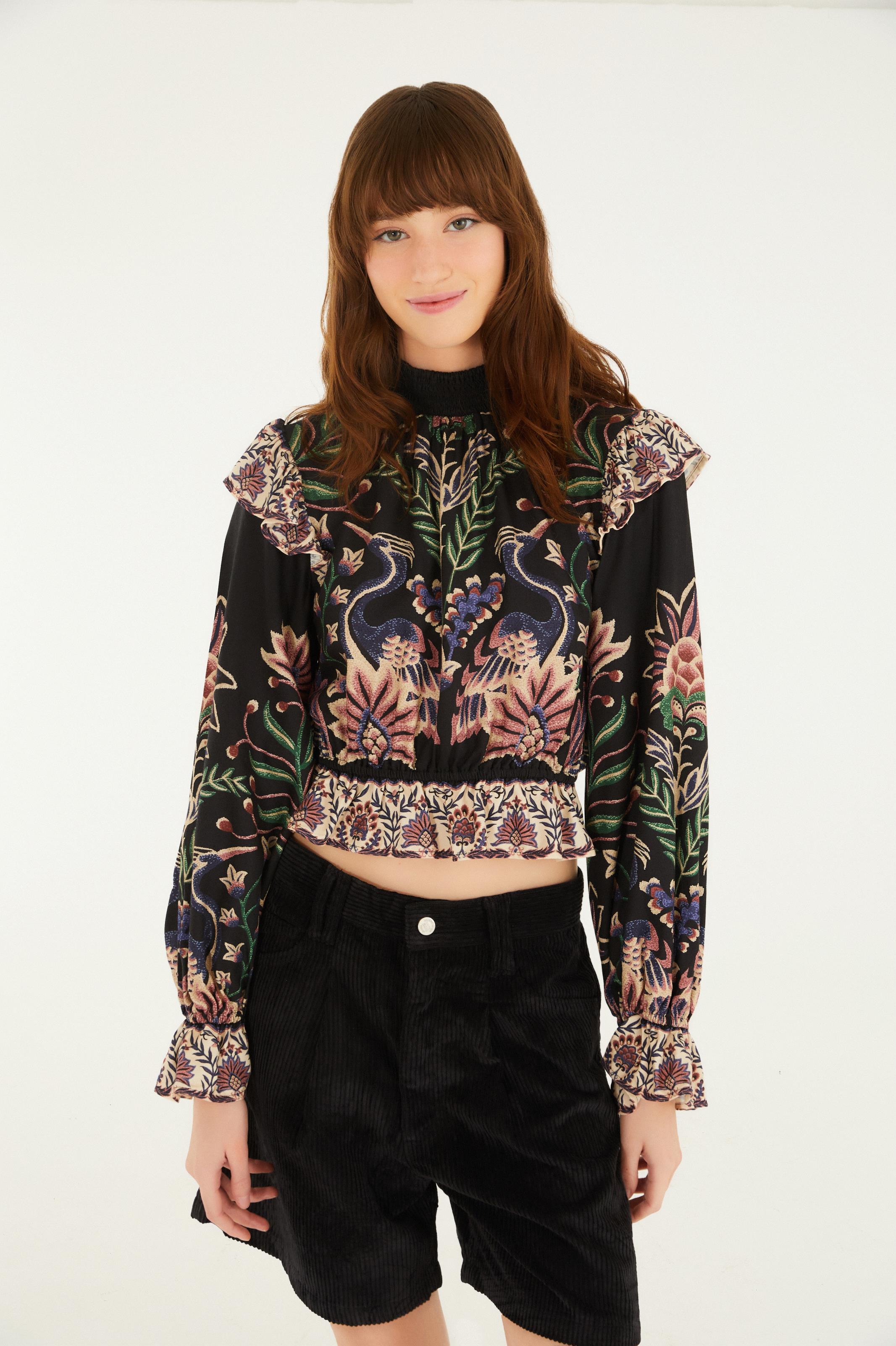 Blusa Manga Estampada Jardim Maravilhoso