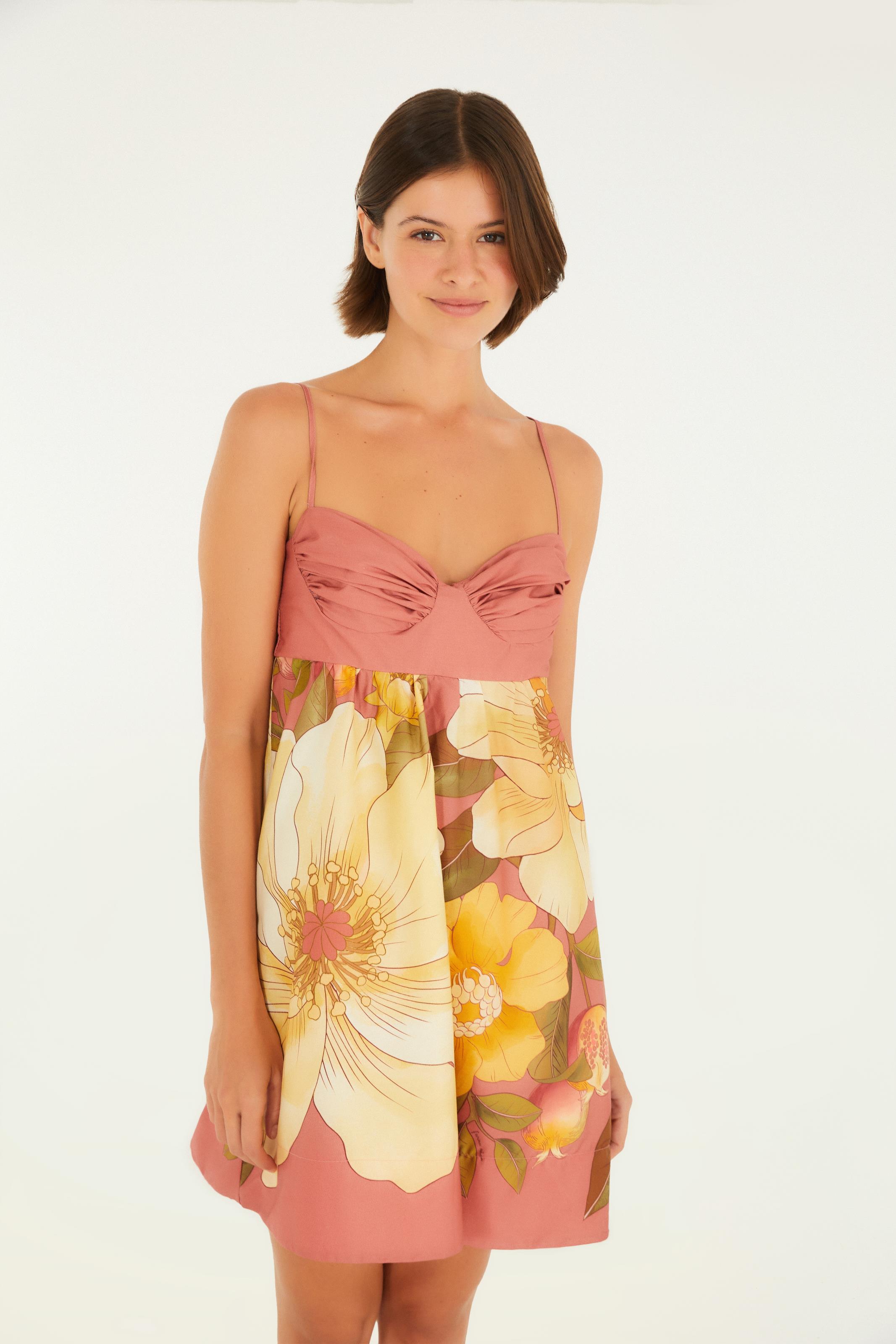 Vestido Curto Alça Estampado Romance De Flor Localizado