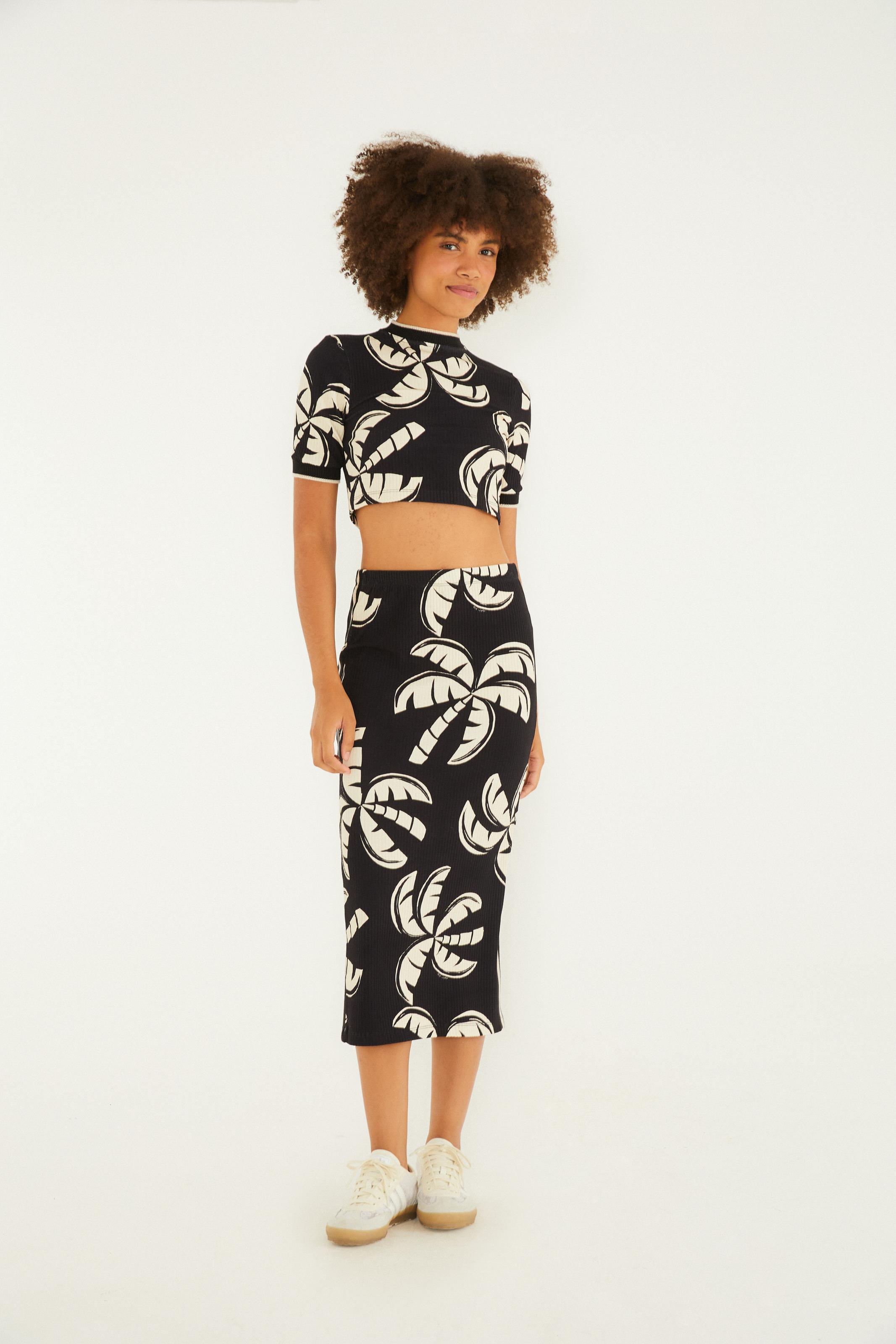 Blusa Cropped Estampada Coqueirada