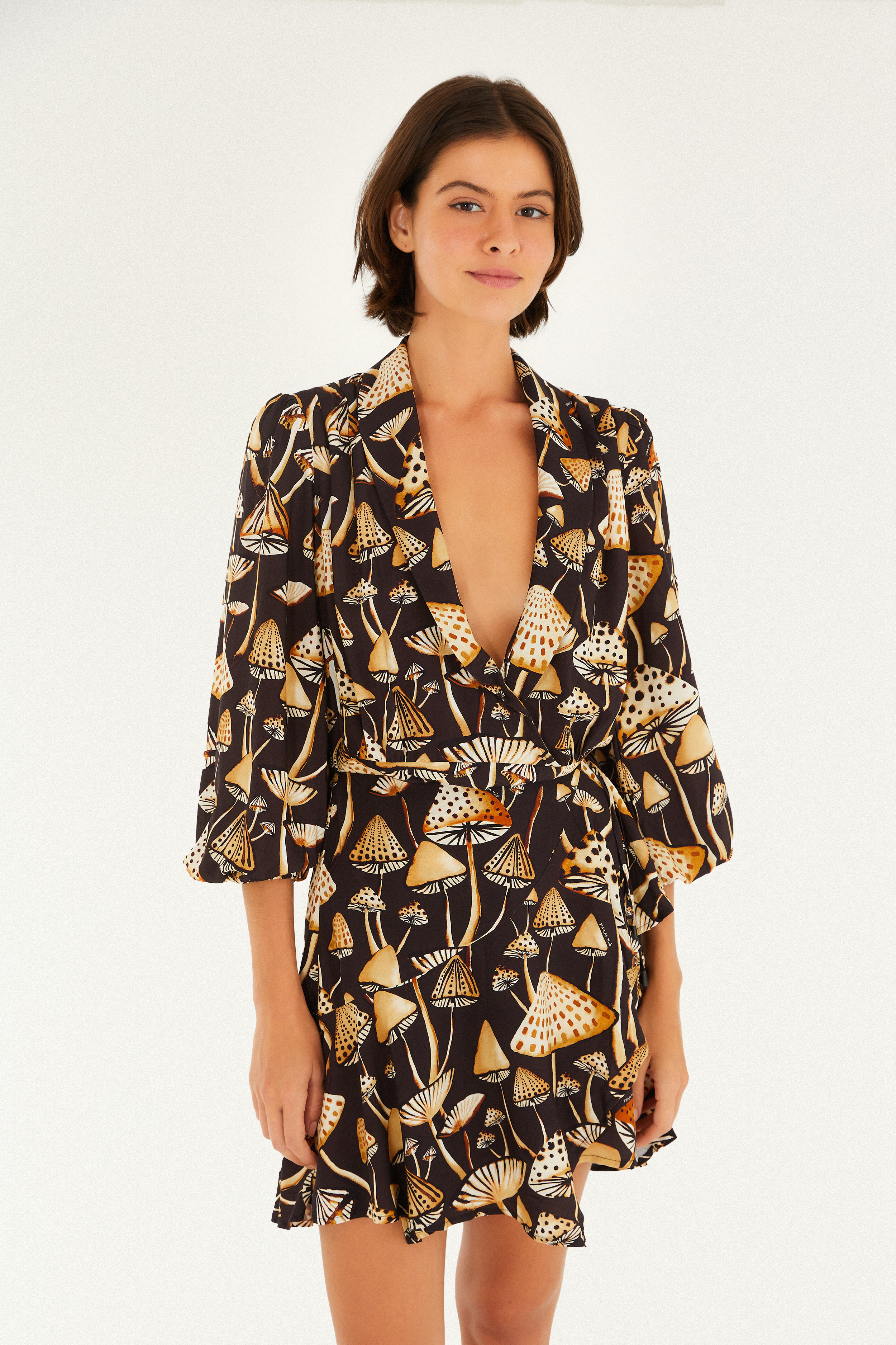 Vestido Curto Estampado Cogu
