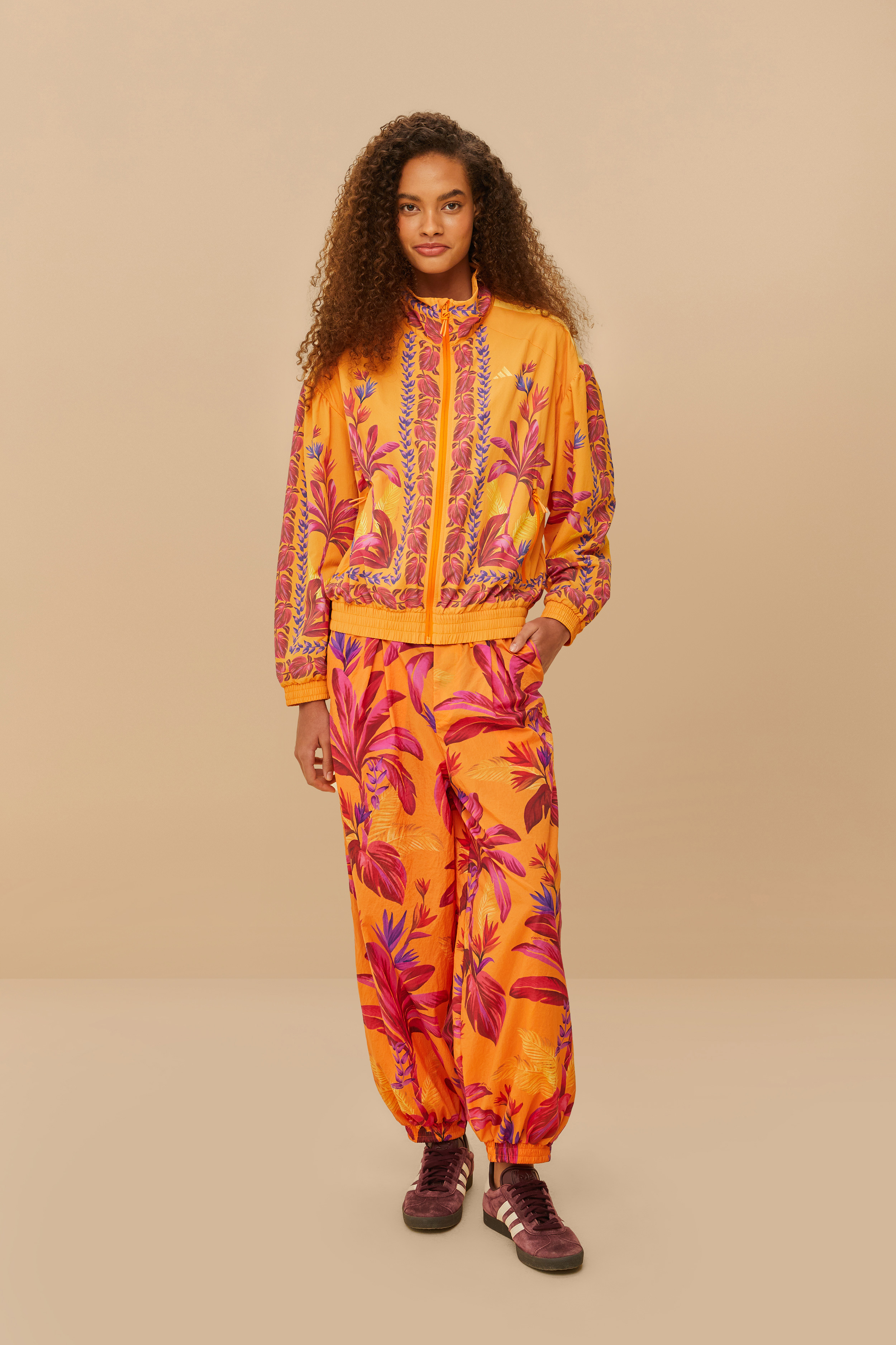Calça Adidas Tropical Breeze Laranja