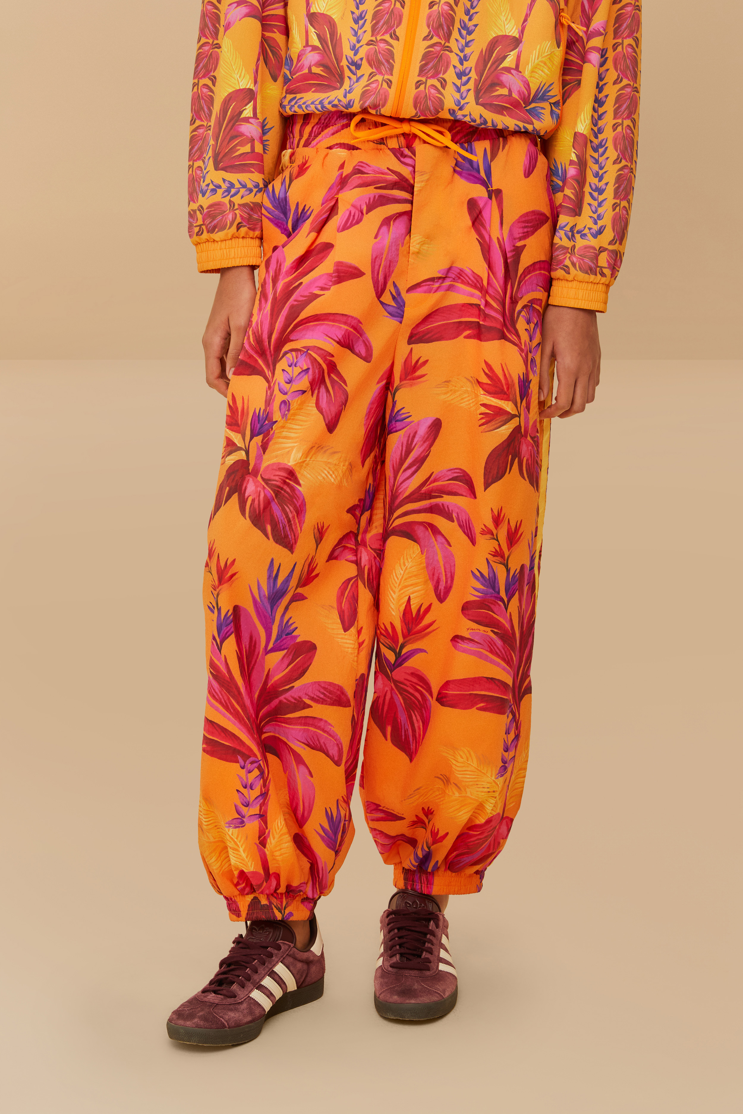 Calça Adidas Tropical Breeze Laranja