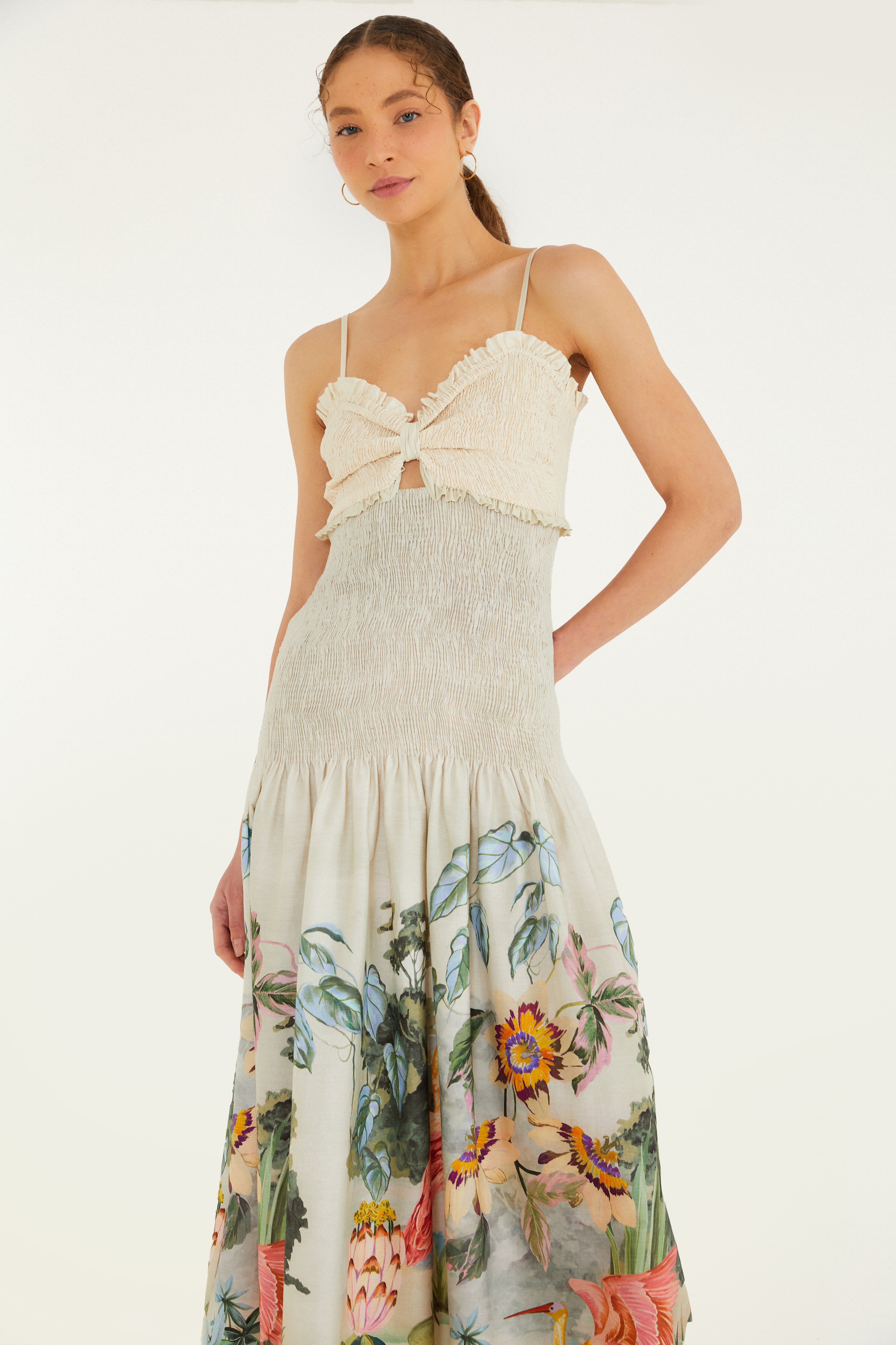 Vestido Alcinhas Estampado Lago De Cor