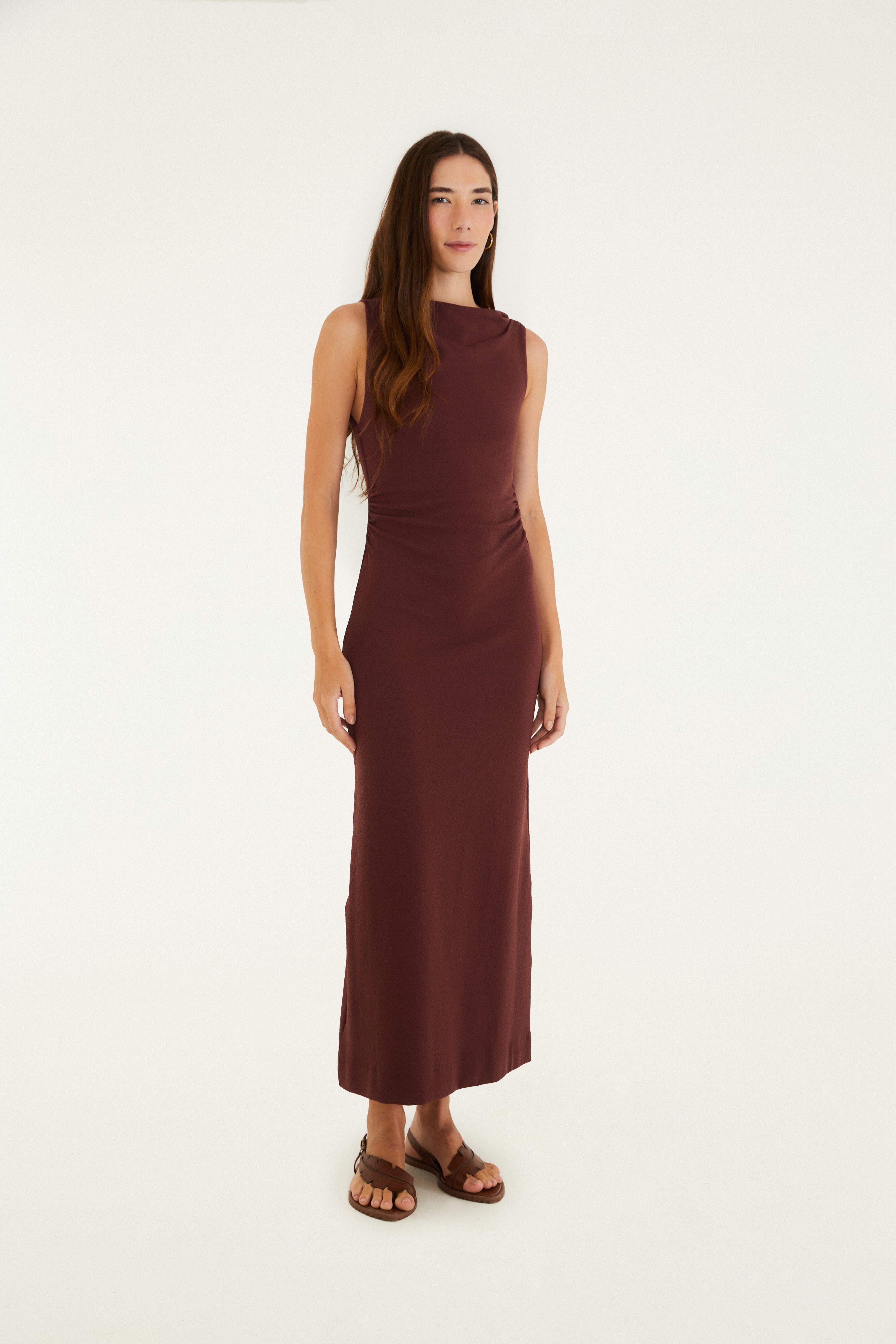 Vestido Decote Assimétrico Textura