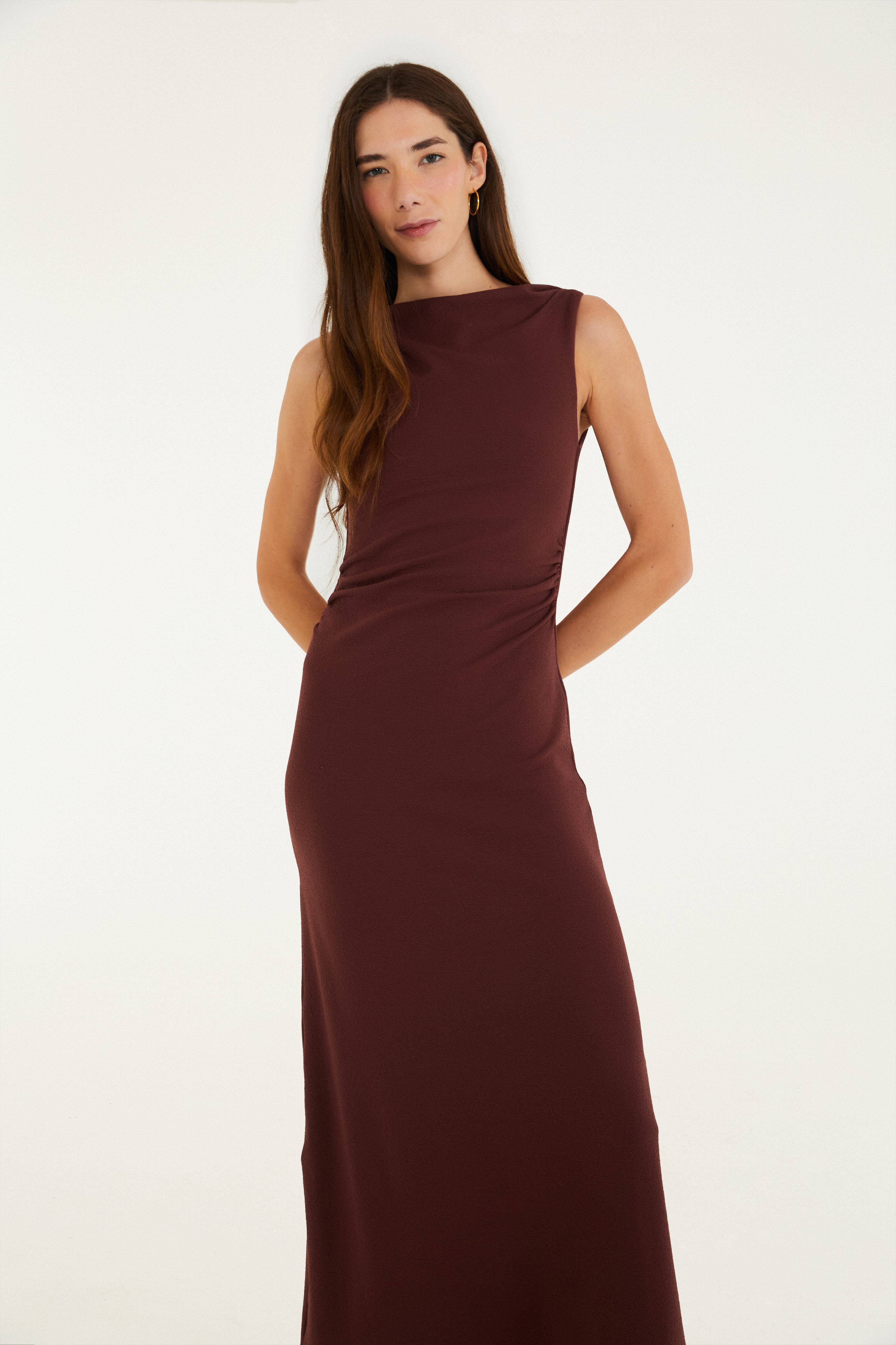 Vestido Decote Assimétrico Textura