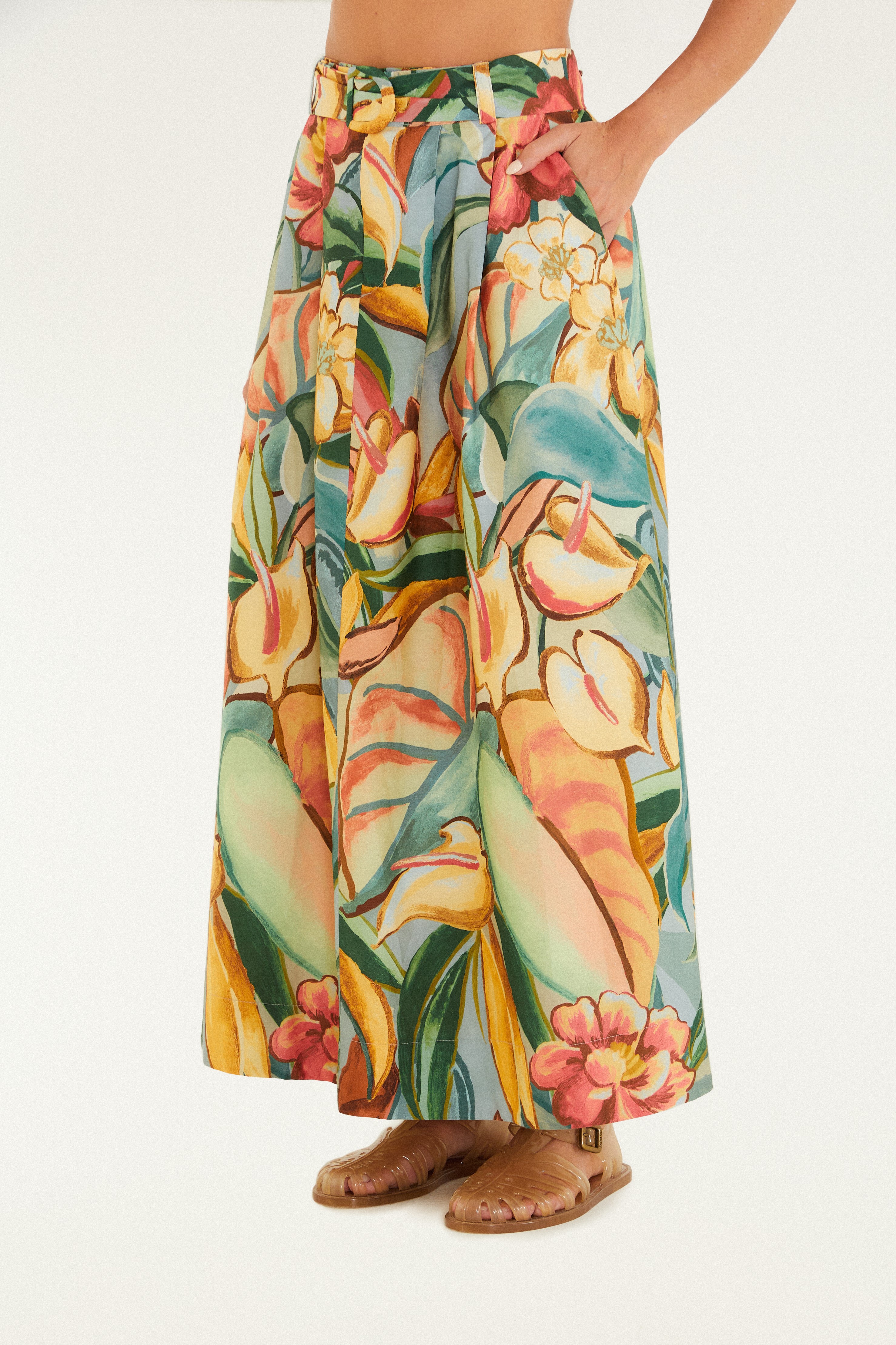 Saia Estampada Folhagem De Inverno