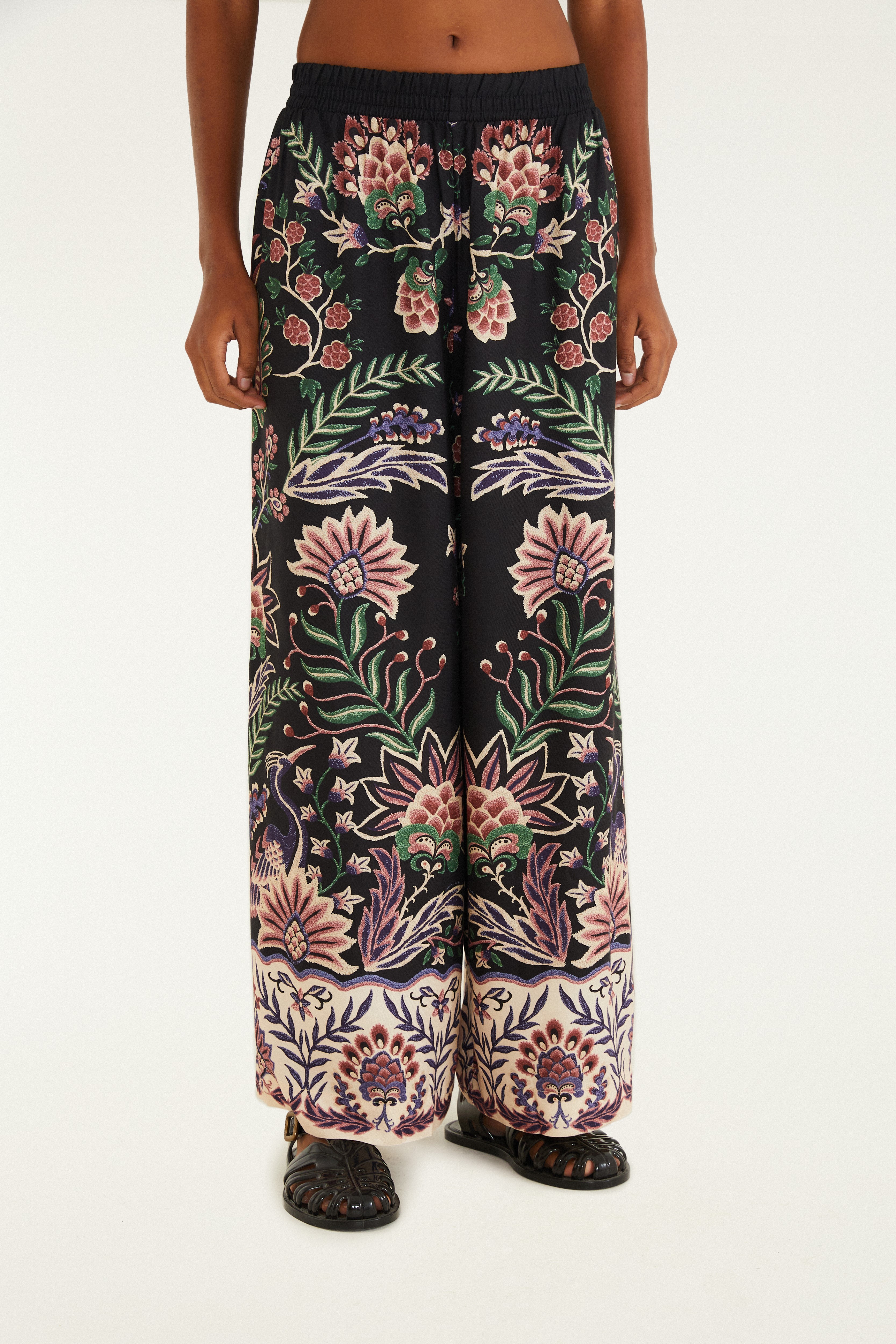 Calça Estampada Jardim Maravilhoso