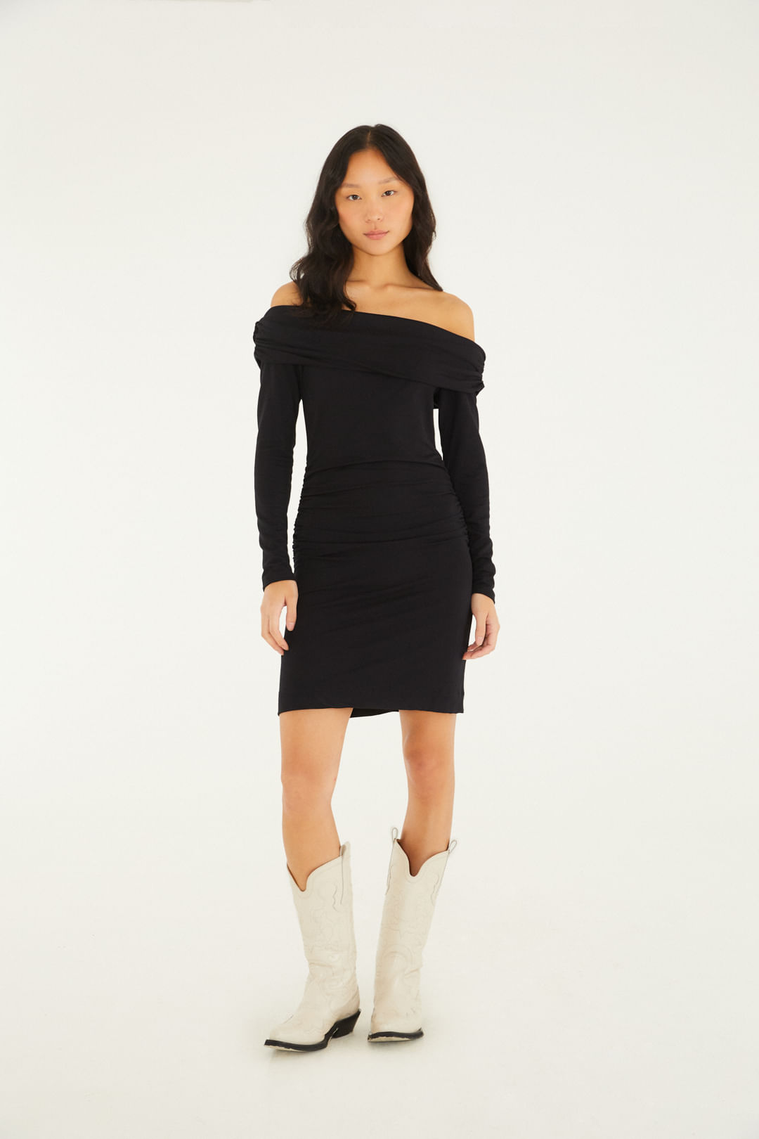 Vestido Curto Ombro a Ombro Franzido