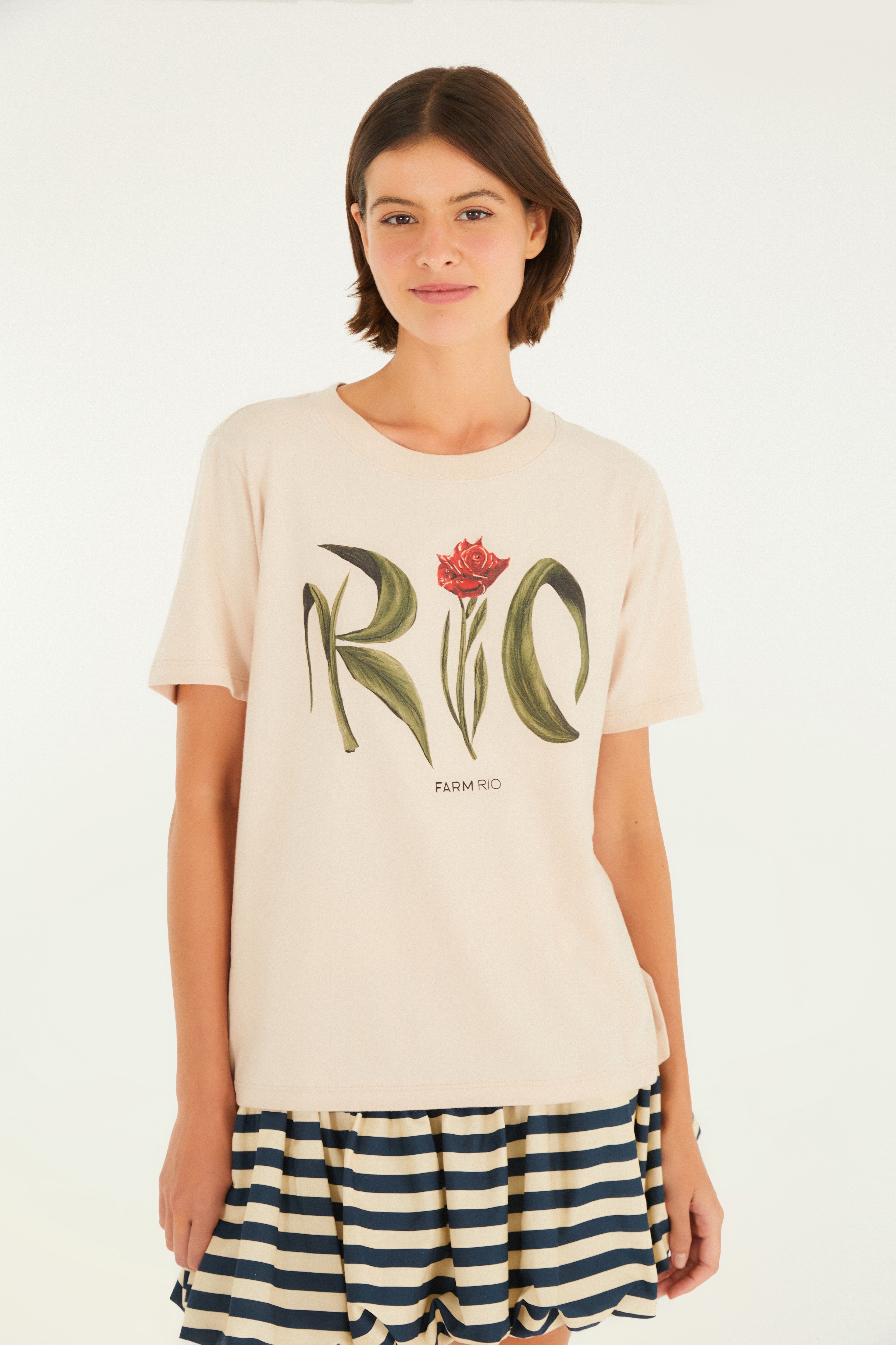 T-Shirt Fit Rio Flor Rosa Névoa