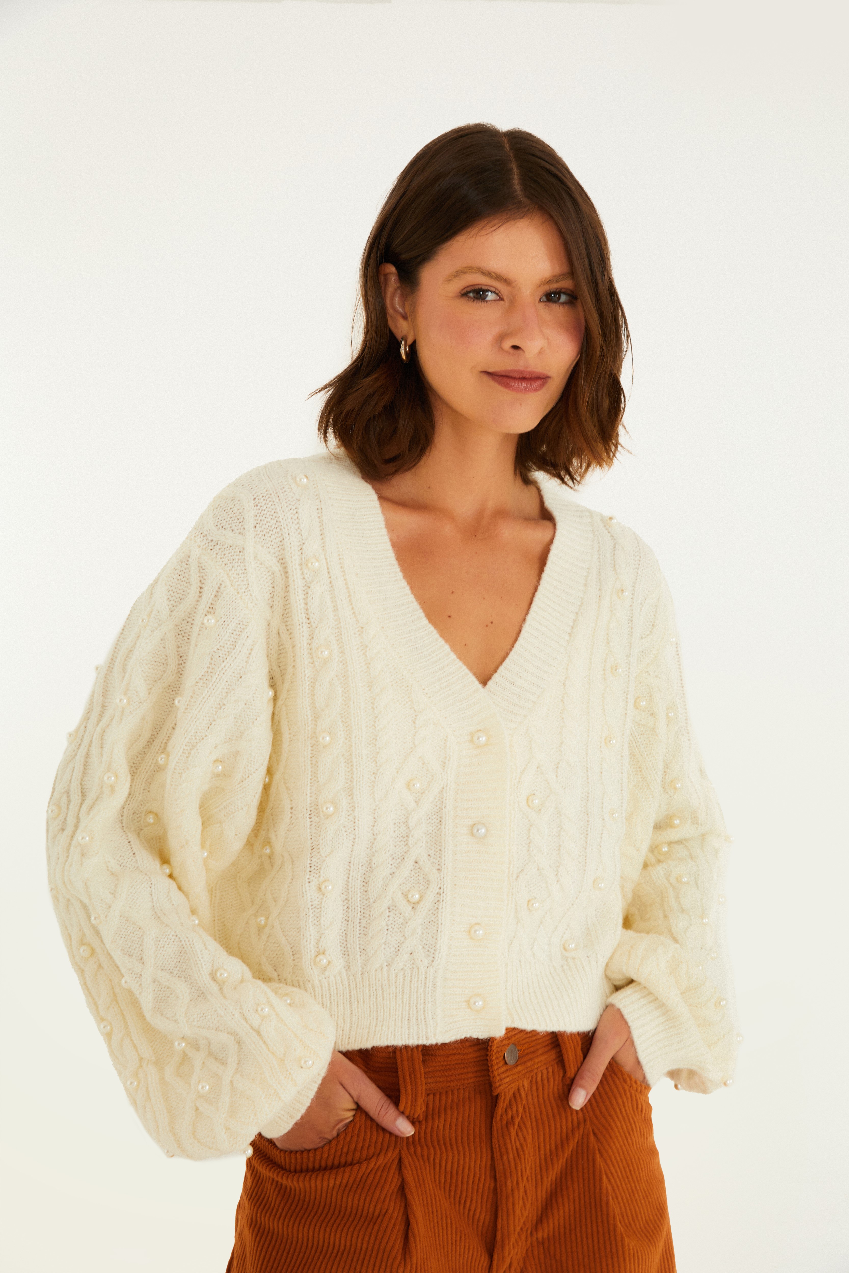 Cardigan Tricot Bordado Perola