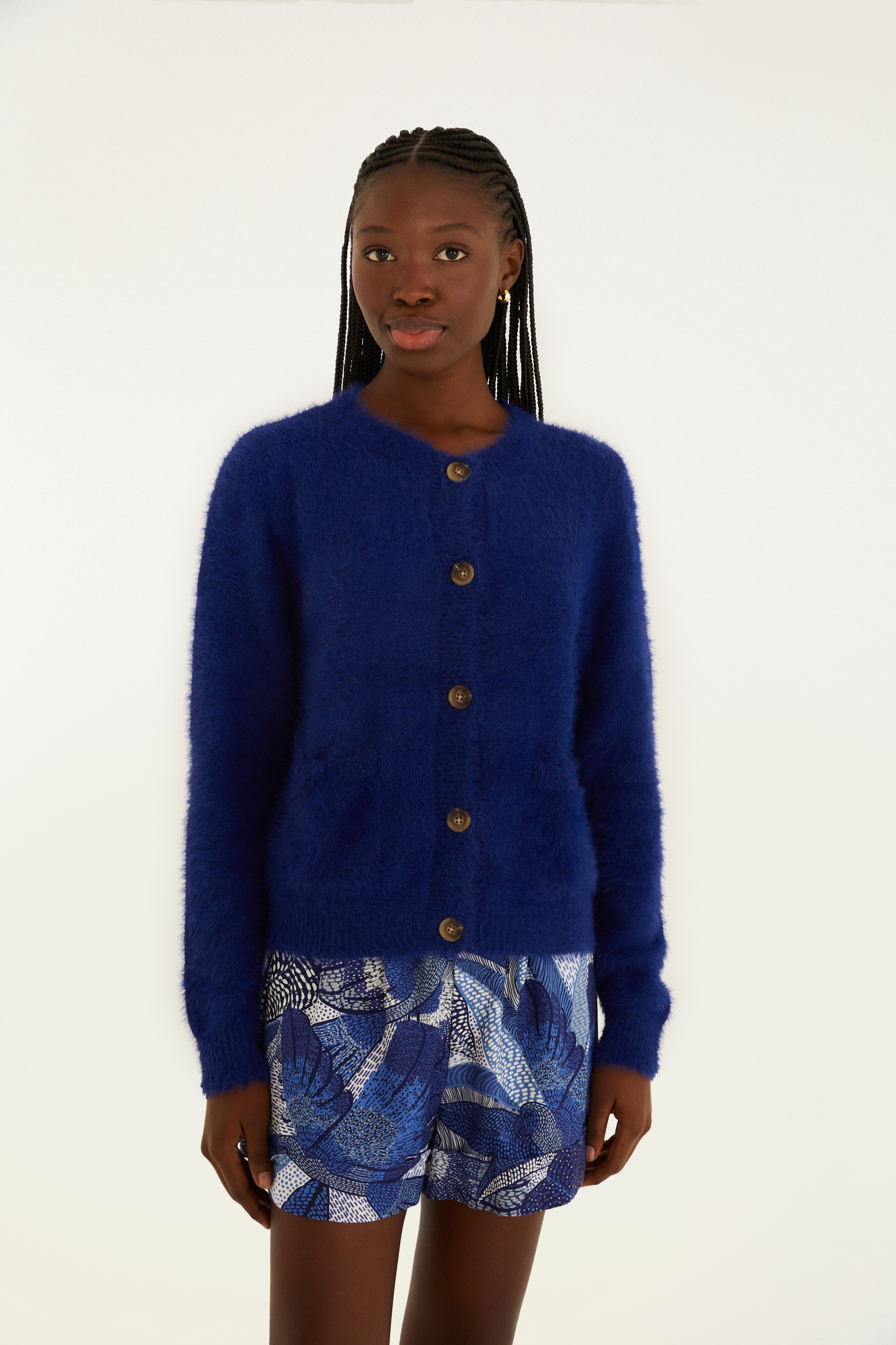 Cardigan Pelinho Curto Com Bolso