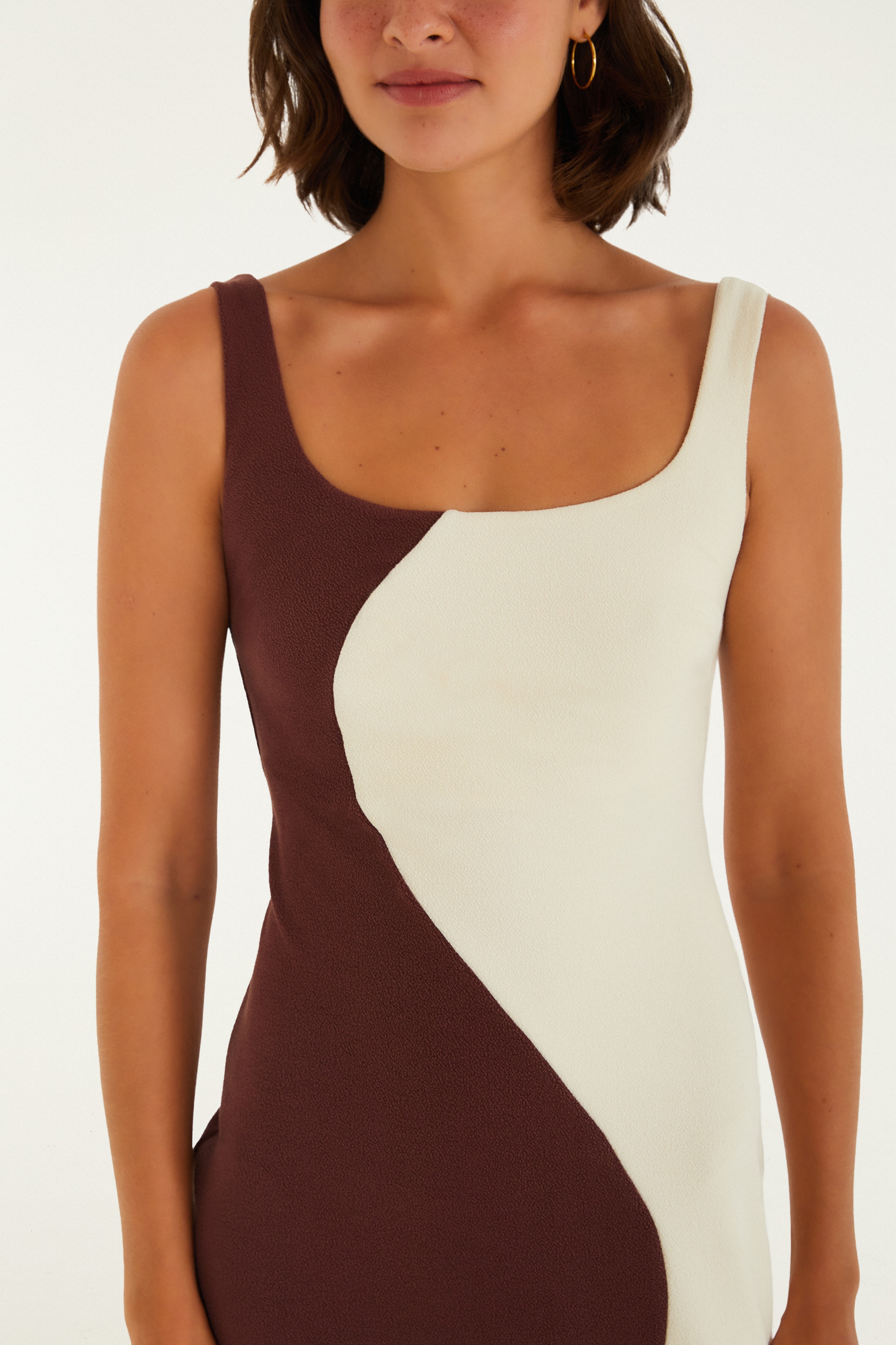 Vestido Curto Patch Ondas