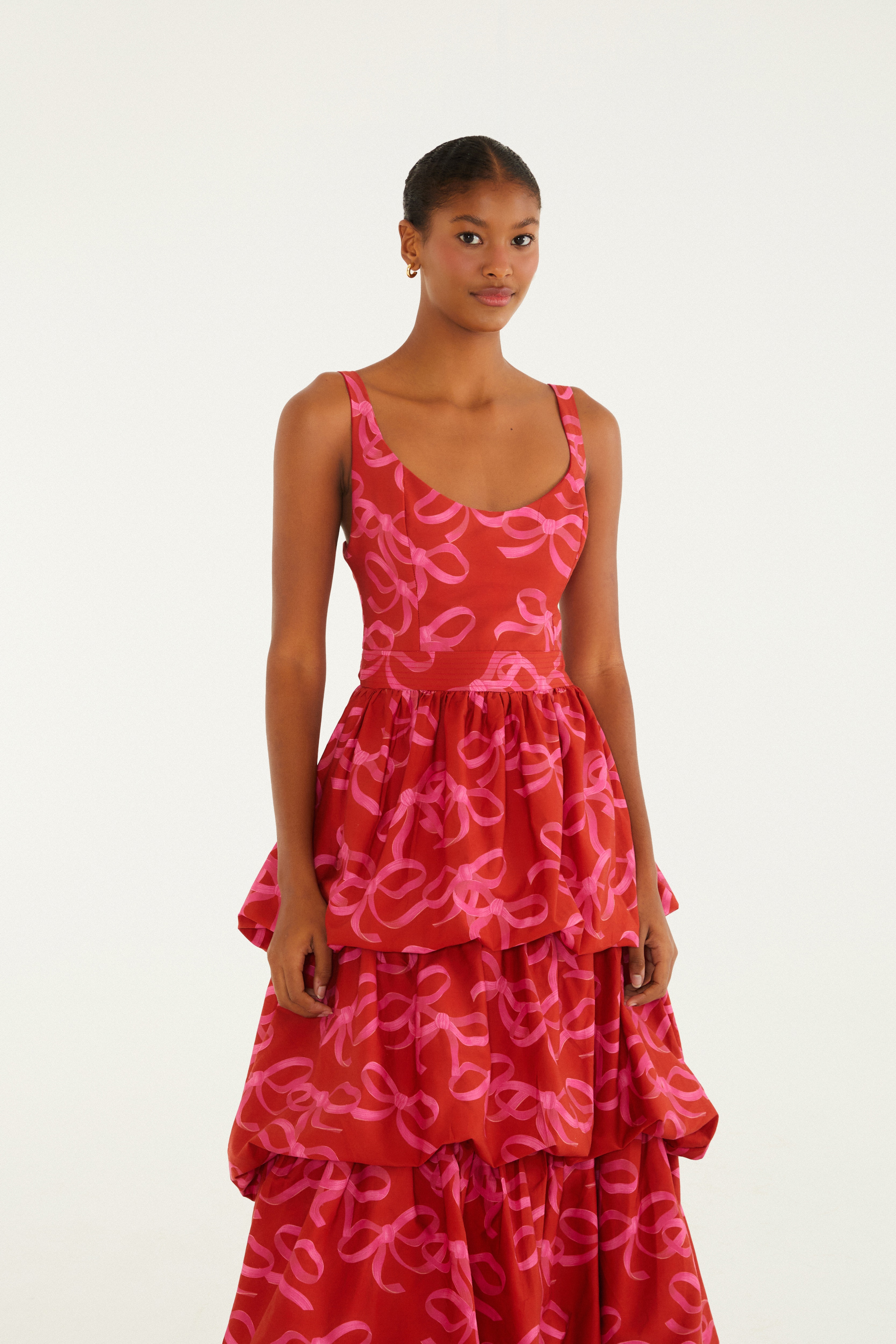 Vestido Camadas Balonê Laços