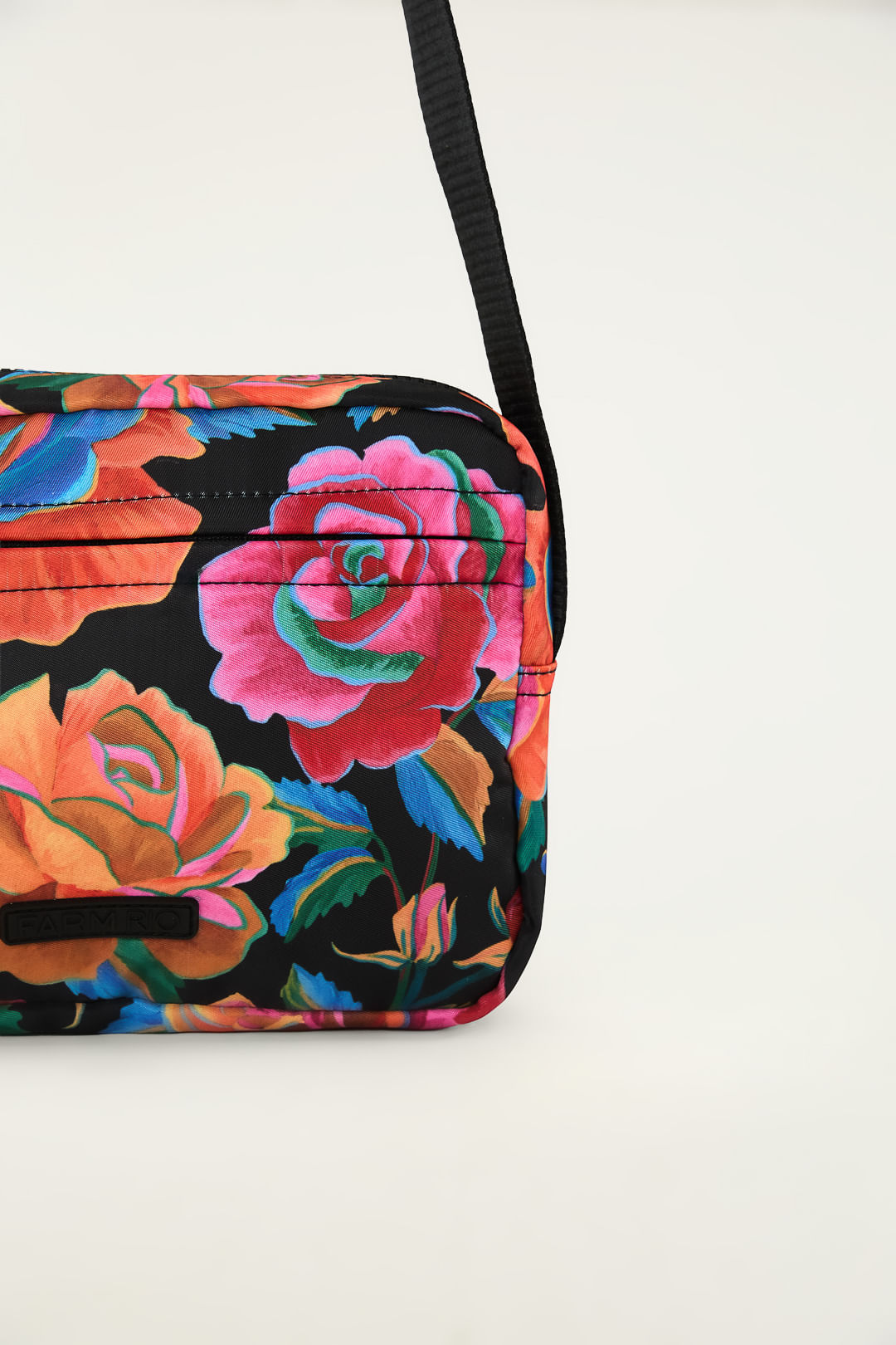 Bolsa Ziriguidum Rosas Pintadas