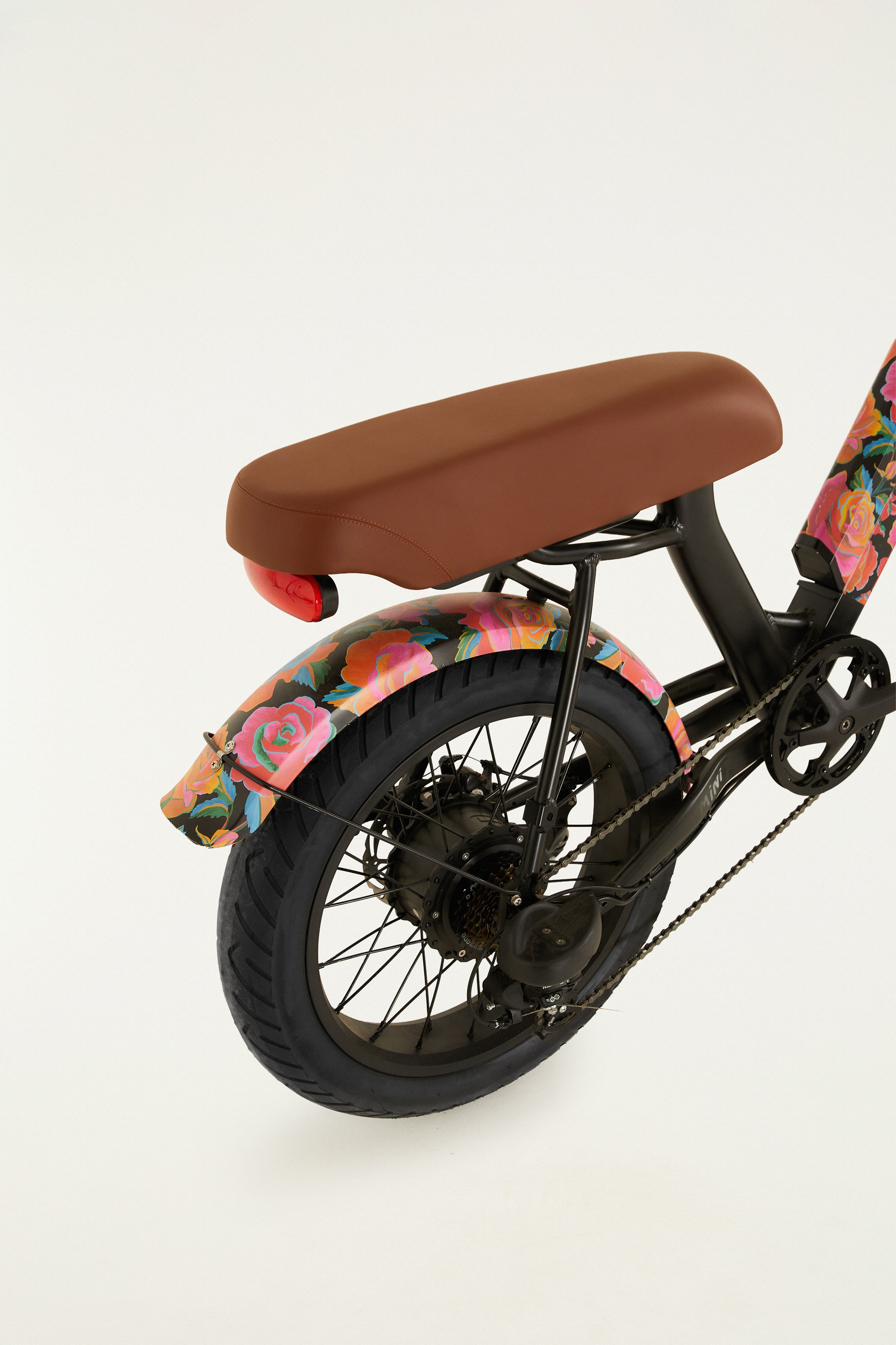 Bike Lev Cruiser Mini Rosas Pintadas Bateria Lítio