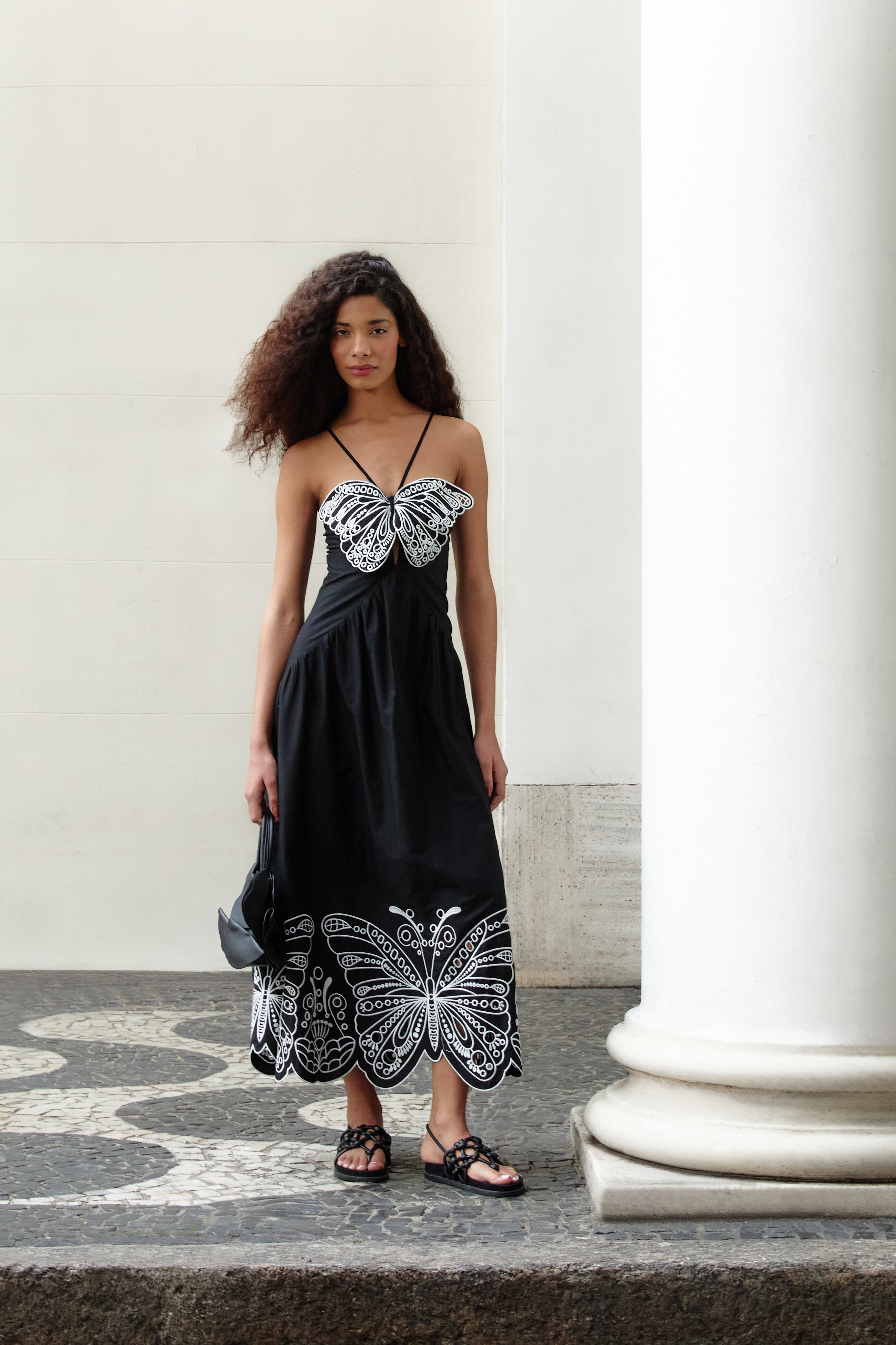 Vestido Richelieu Asa De Borboleta