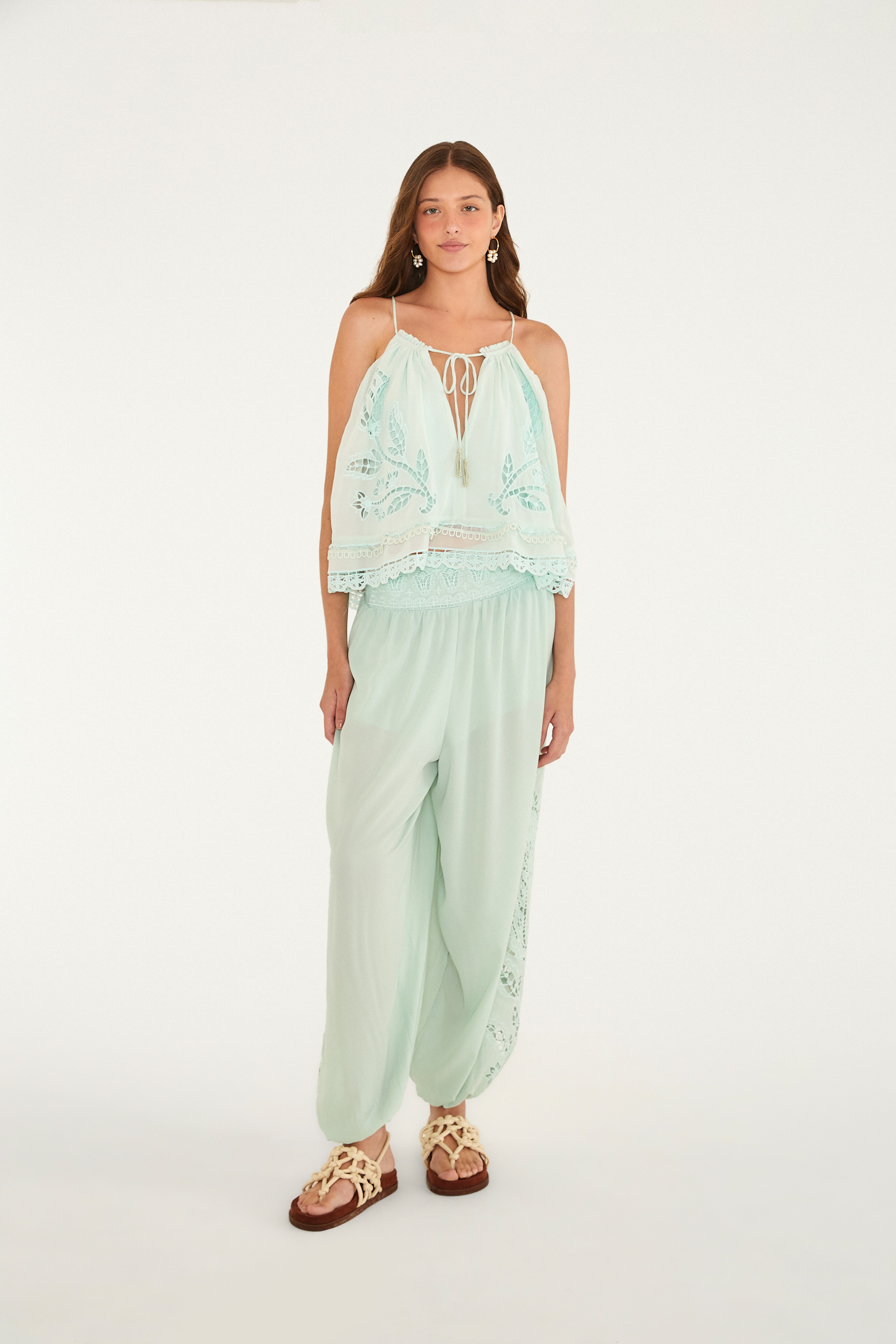 Blusa Richelieu Tulipas