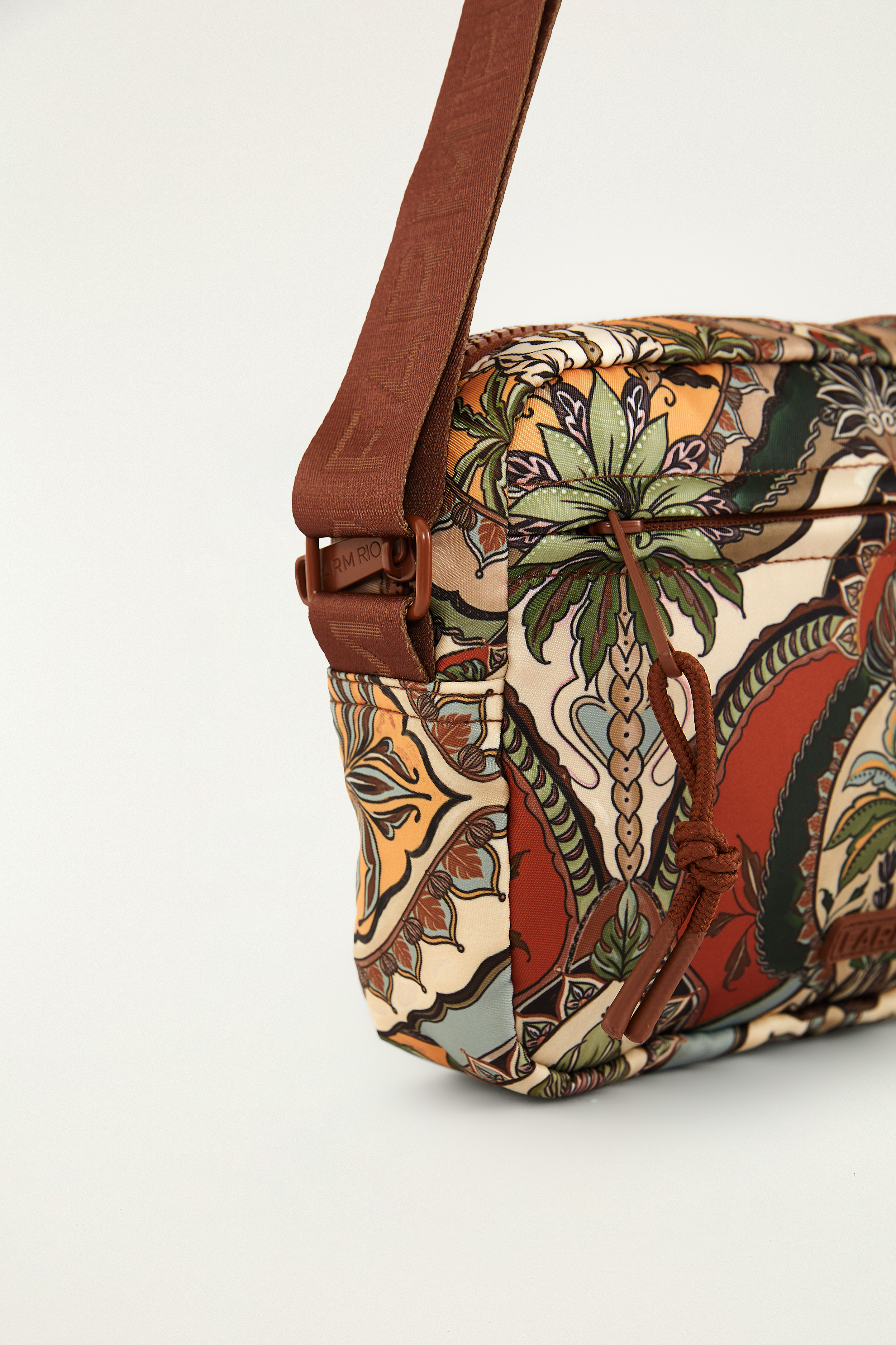 Bolsa Ziriguidum Odara