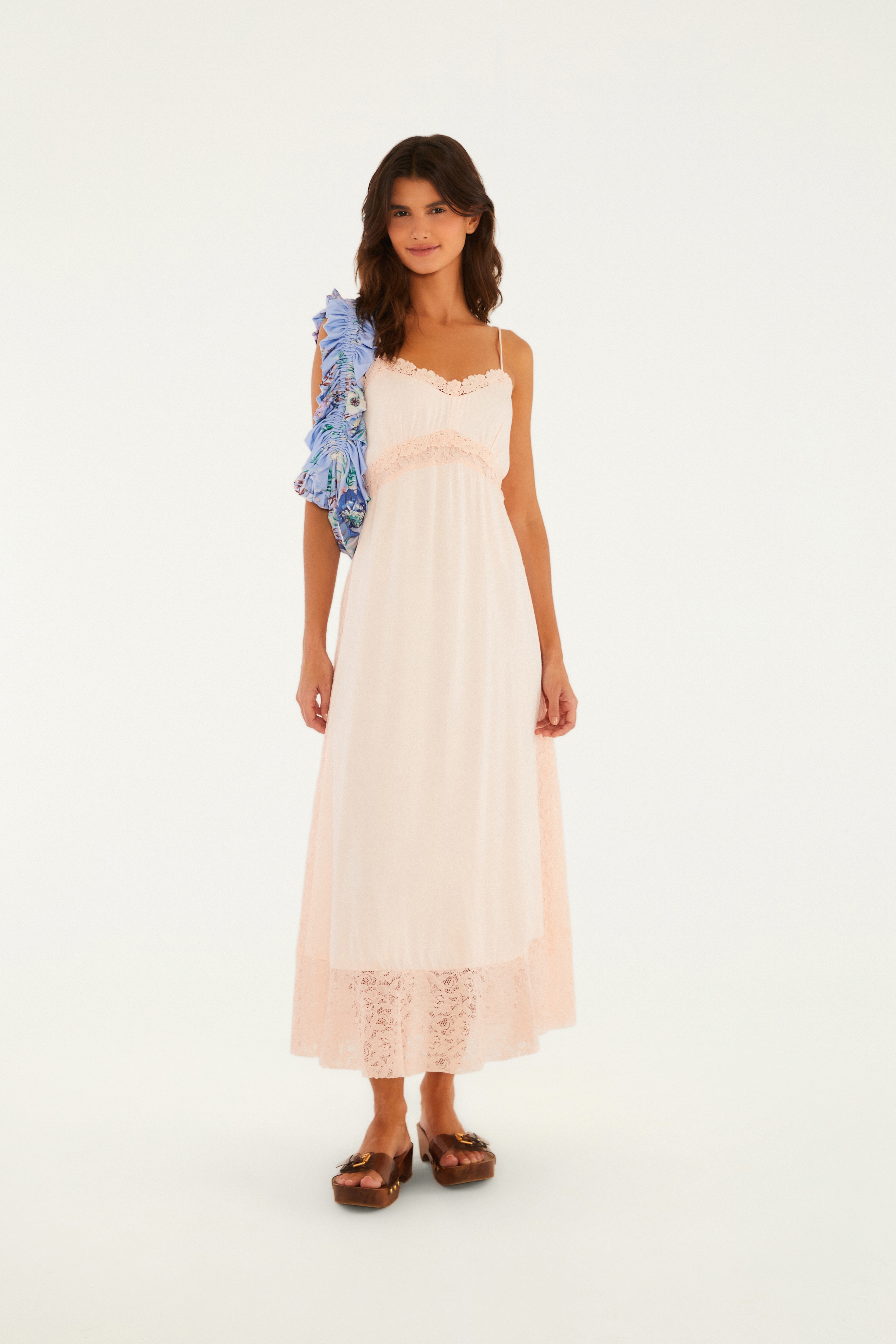 Vestido Renda Midi