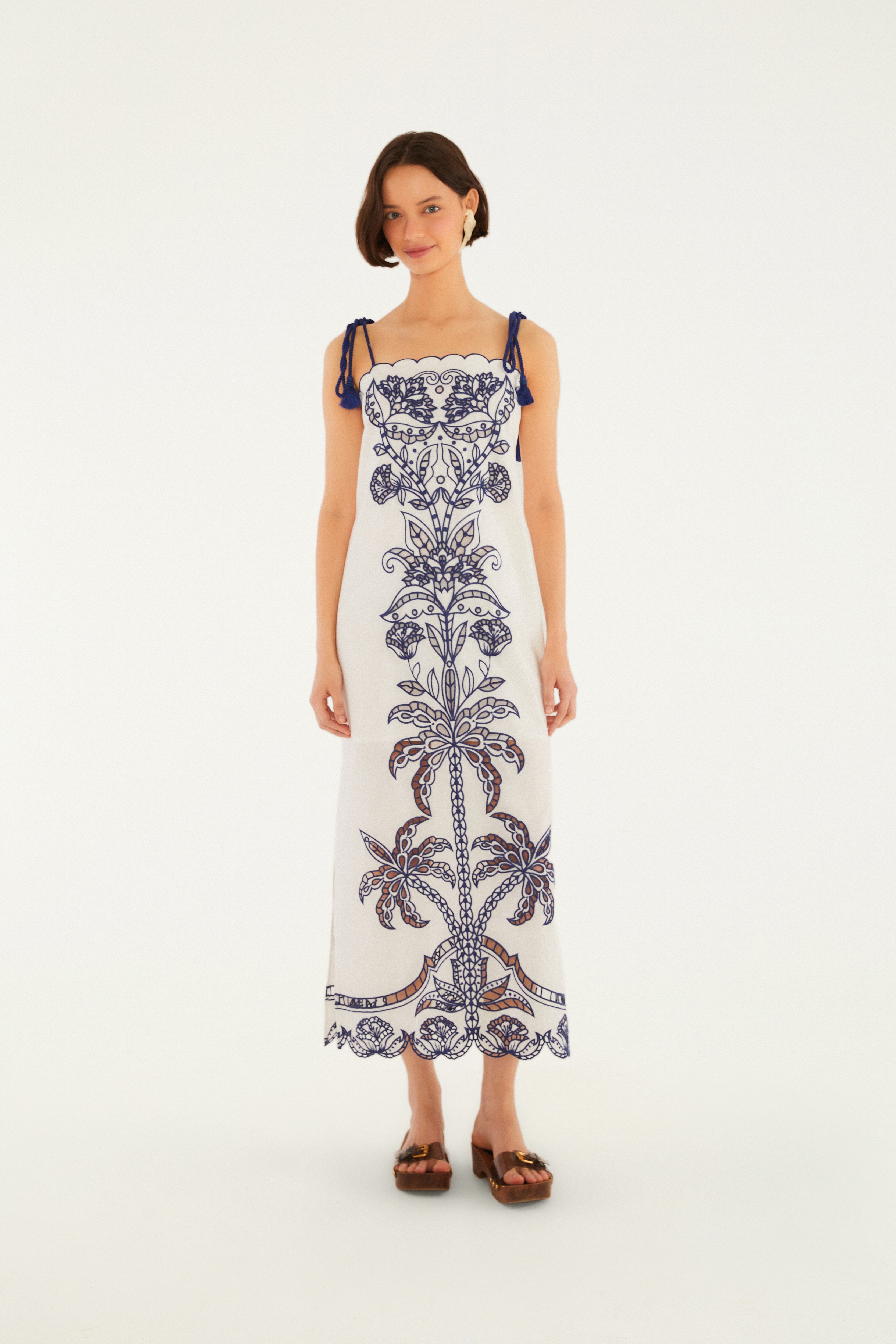 Vestido Richelieu Coqueiros